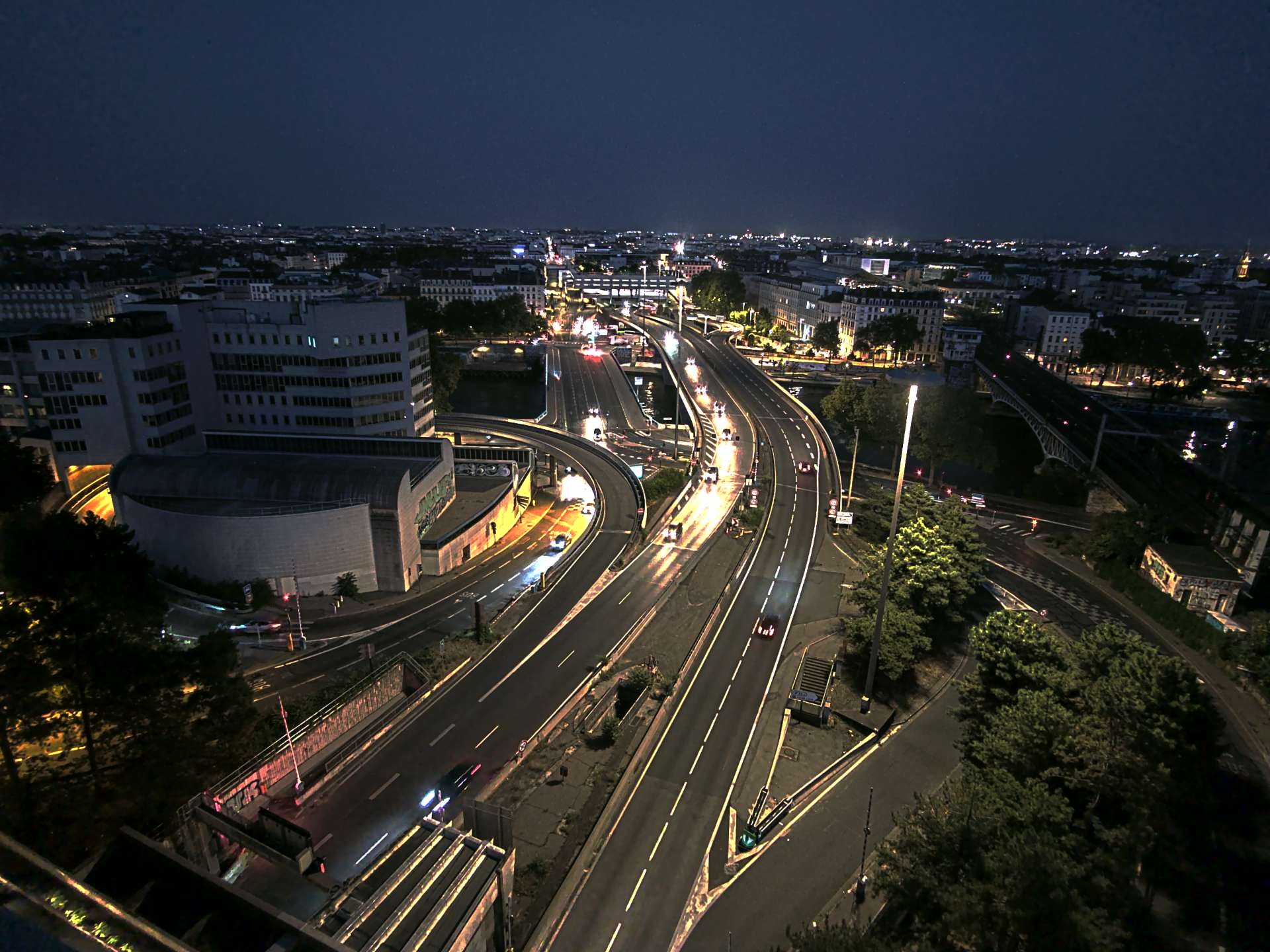 Caméra autoroute à Lyon Perrache à l'entrée Sud du Tunnel sous Fourvière, en direction de Marseille