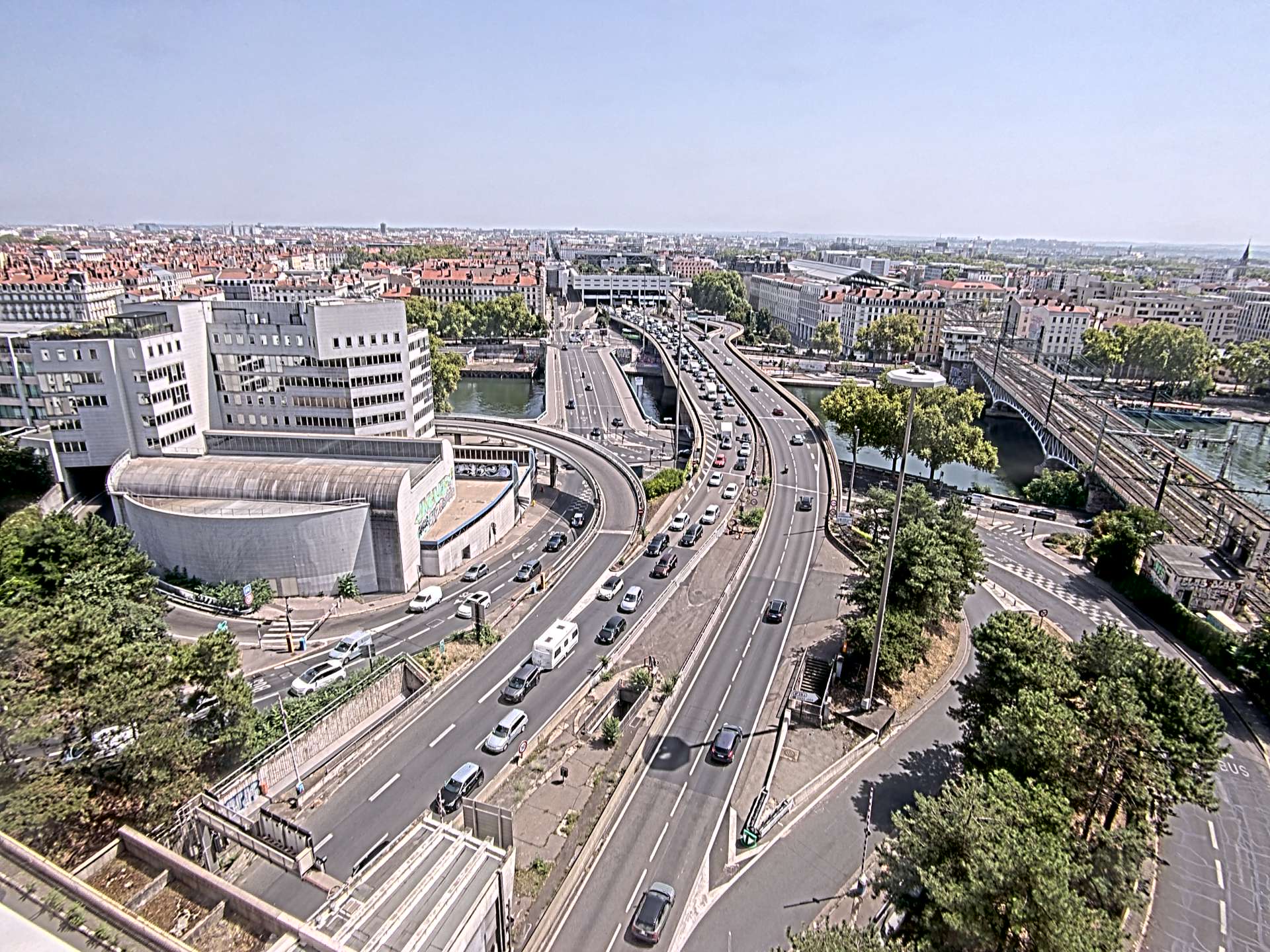Caméra autoroute à Lyon Perrache à l'entrée Sud du Tunnel sous Fourvière, en direction de Marseille