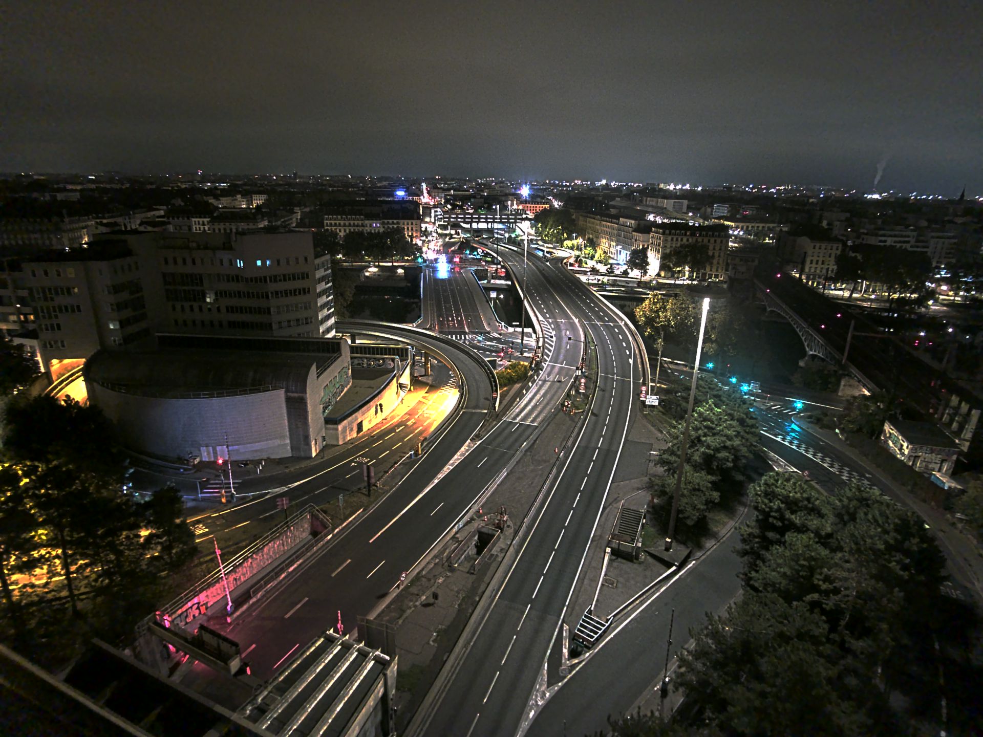 Caméra autoroute à Lyon Perrache à l'entrée Sud du Tunnel sous Fourvière, en direction de Marseille