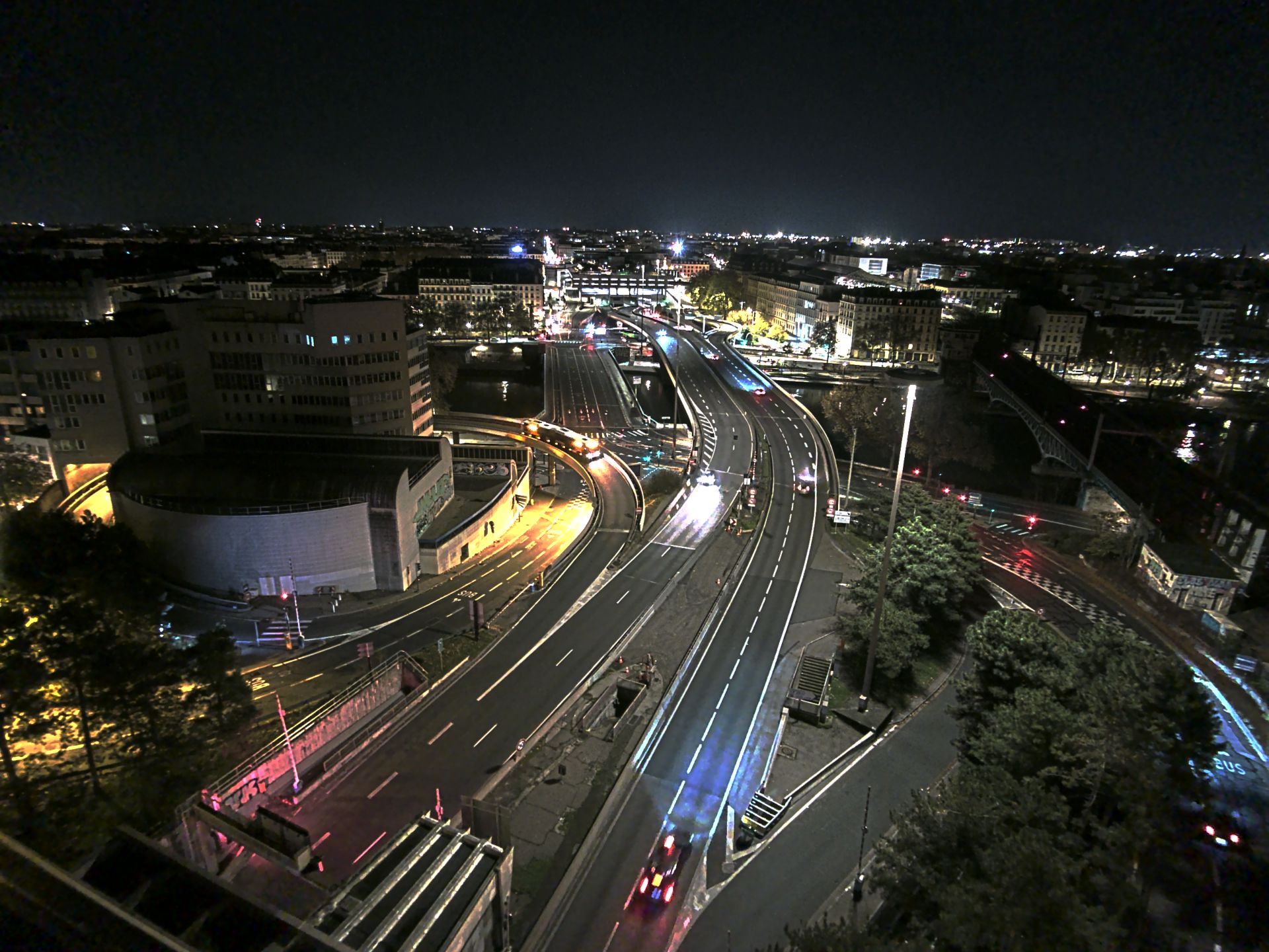 Caméra autoroute à Lyon Perrache à l'entrée Sud du Tunnel sous Fourvière, en direction de Marseille