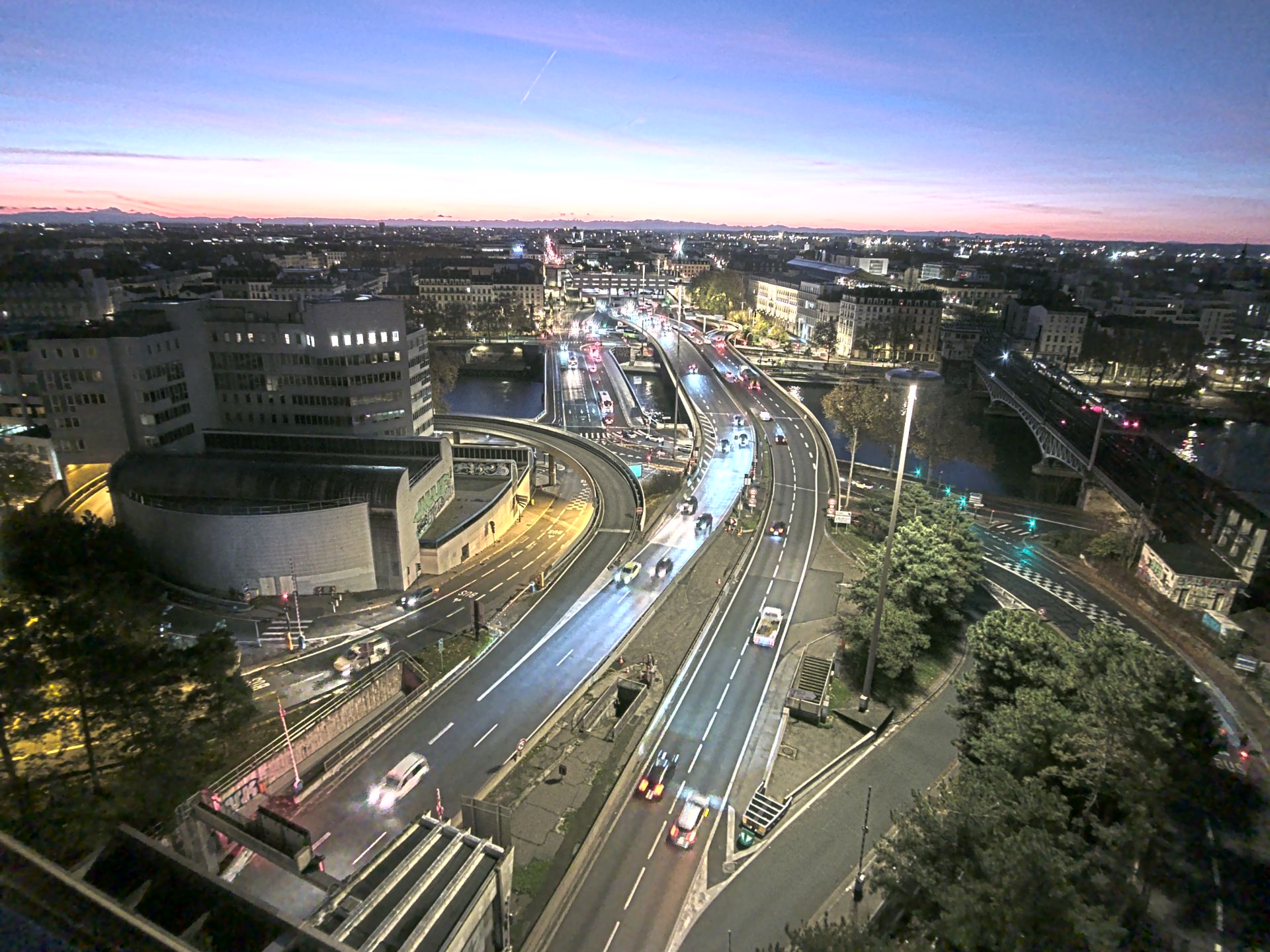 Caméra autoroute à Lyon Perrache à l'entrée Sud du Tunnel sous Fourvière, en direction de Marseille