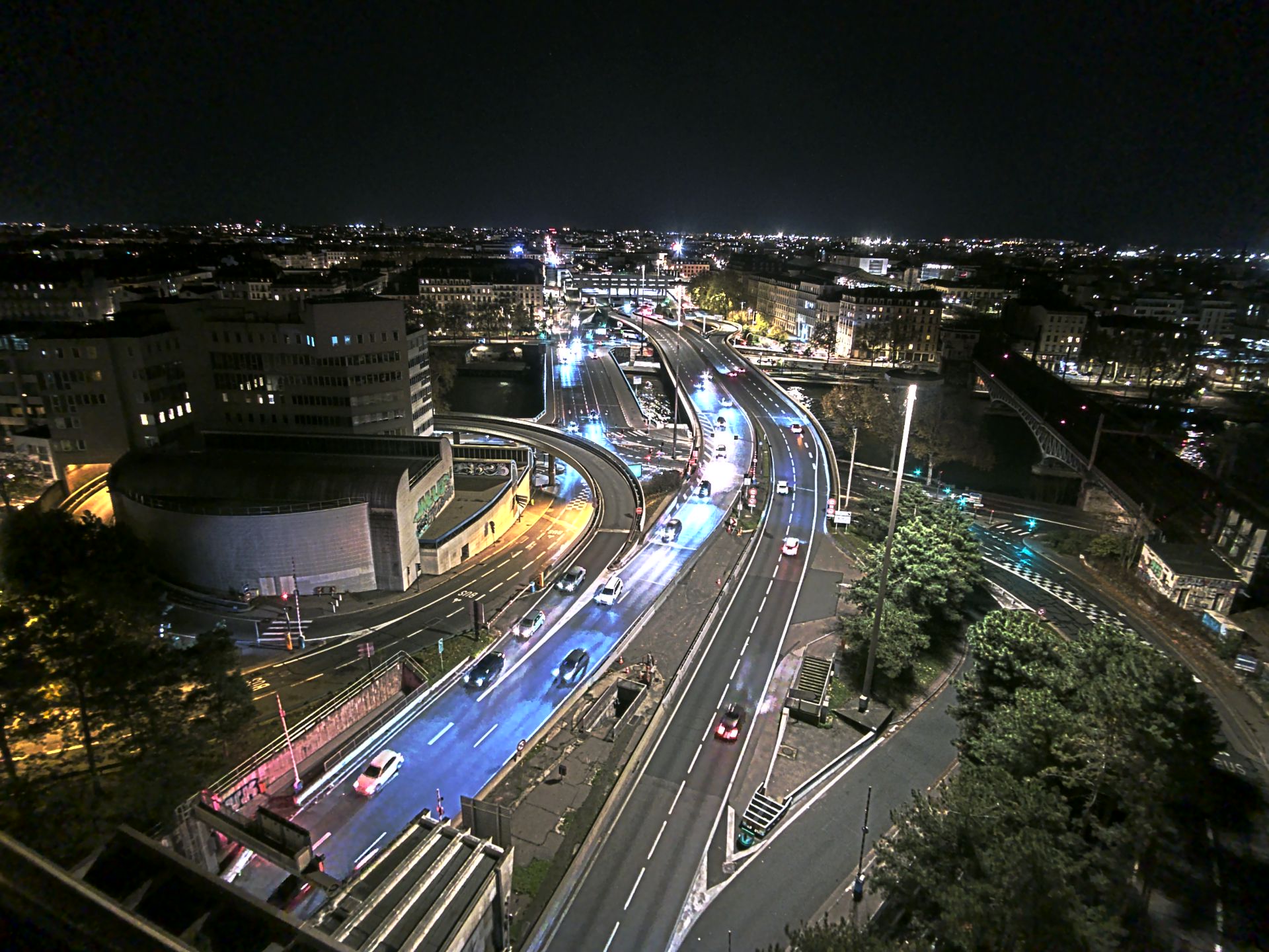 Caméra autoroute à Lyon Perrache à l'entrée Sud du Tunnel sous Fourvière, en direction de Marseille