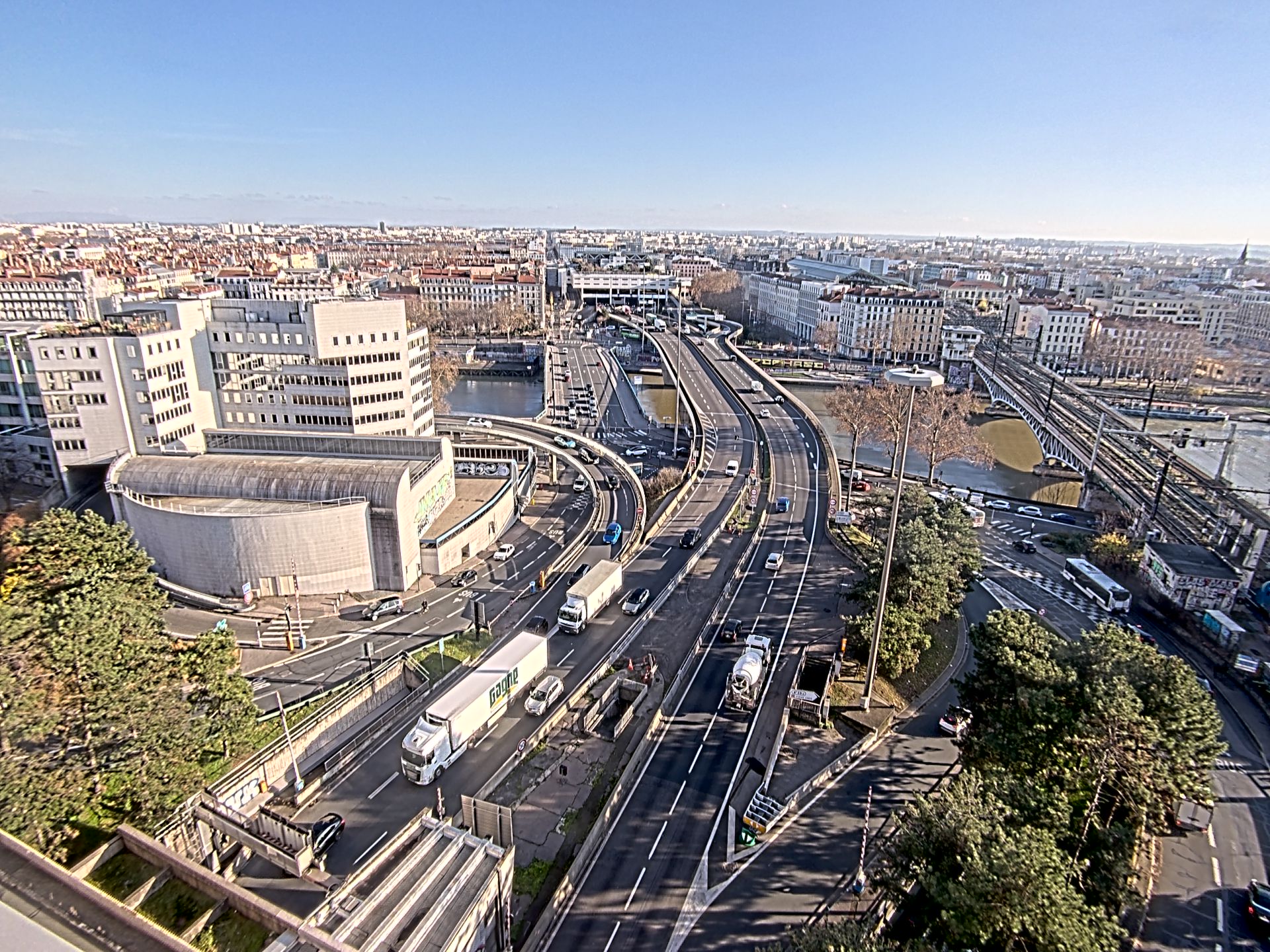 Caméra autoroute à Lyon Perrache à l'entrée Sud du Tunnel sous Fourvière, en direction de Marseille