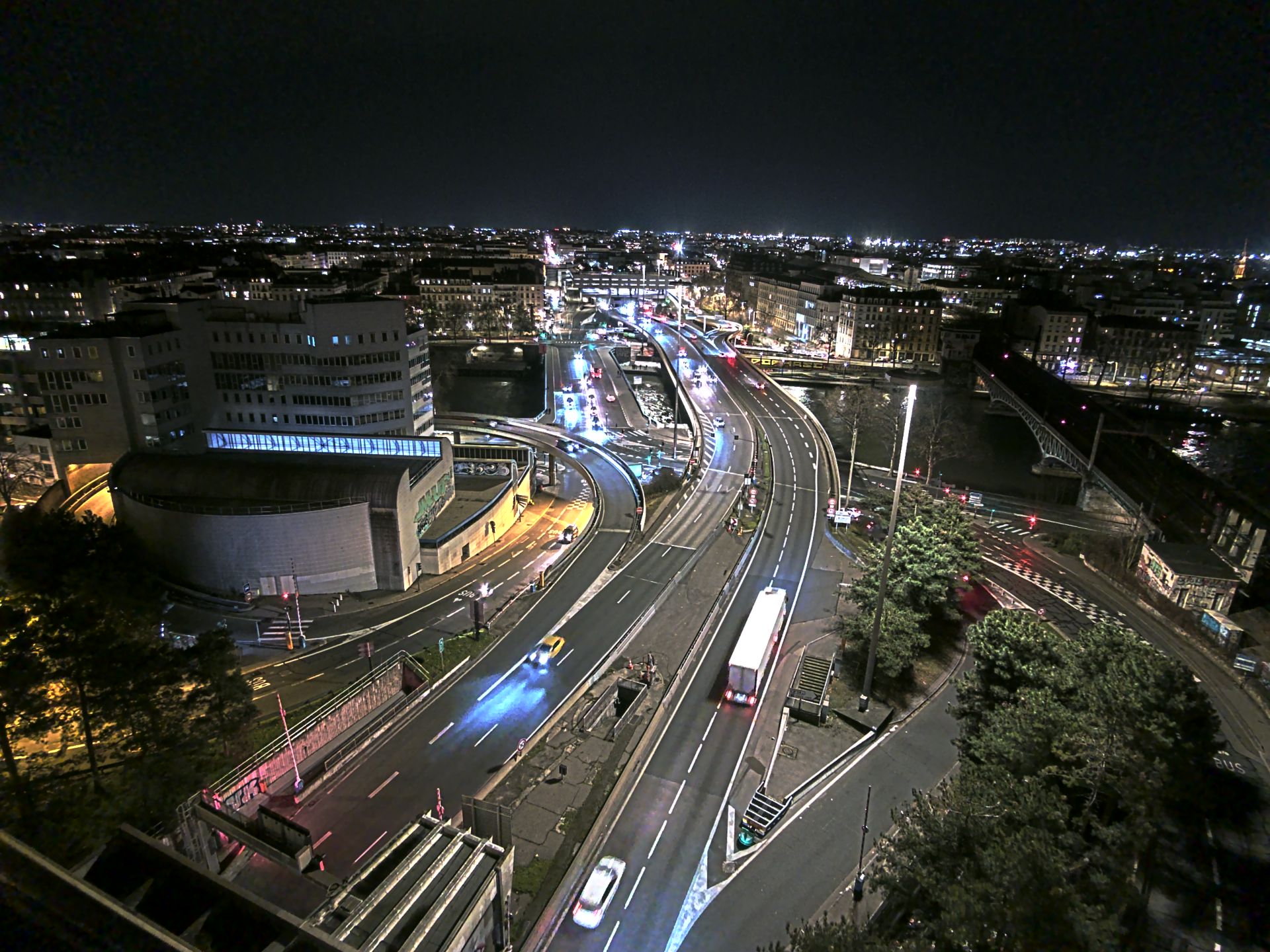 Caméra autoroute à Lyon Perrache à l'entrée Sud du Tunnel sous Fourvière, en direction de Marseille