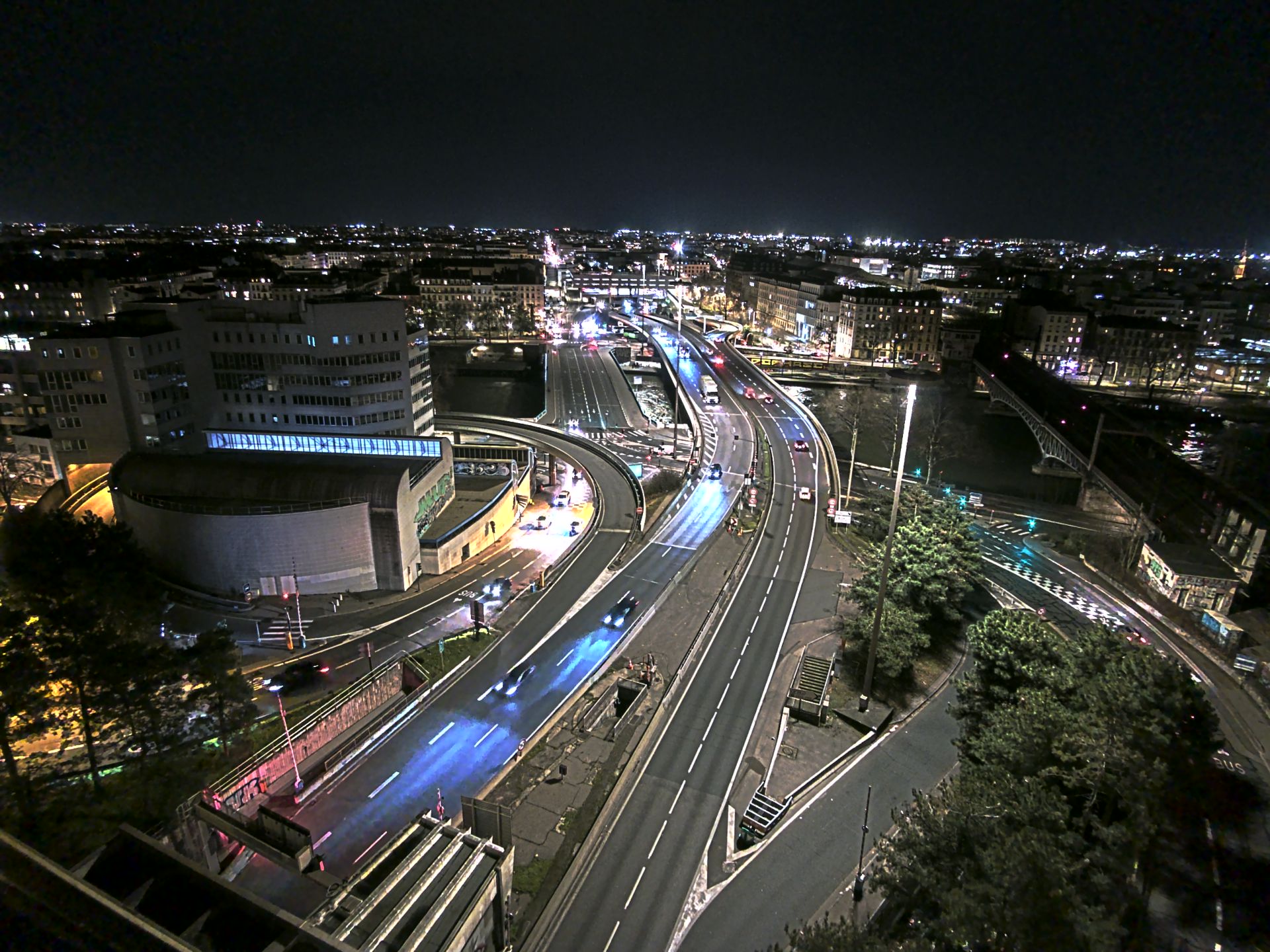 Caméra autoroute à Lyon Perrache à l'entrée Sud du Tunnel sous Fourvière, en direction de Marseille