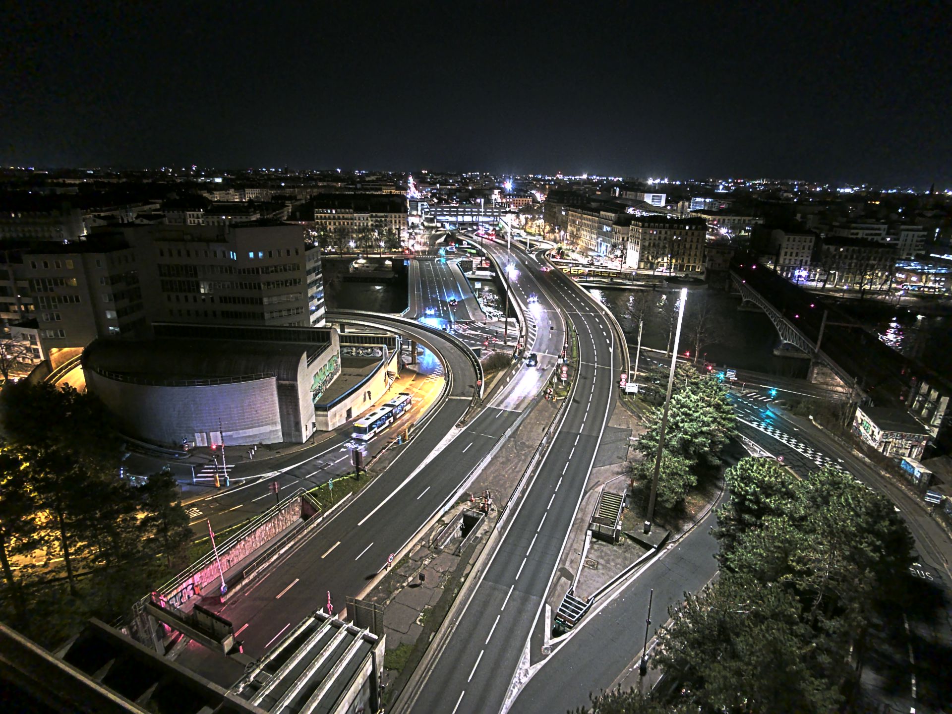 Caméra autoroute à Lyon Perrache à l'entrée Sud du Tunnel sous Fourvière, en direction de Marseille