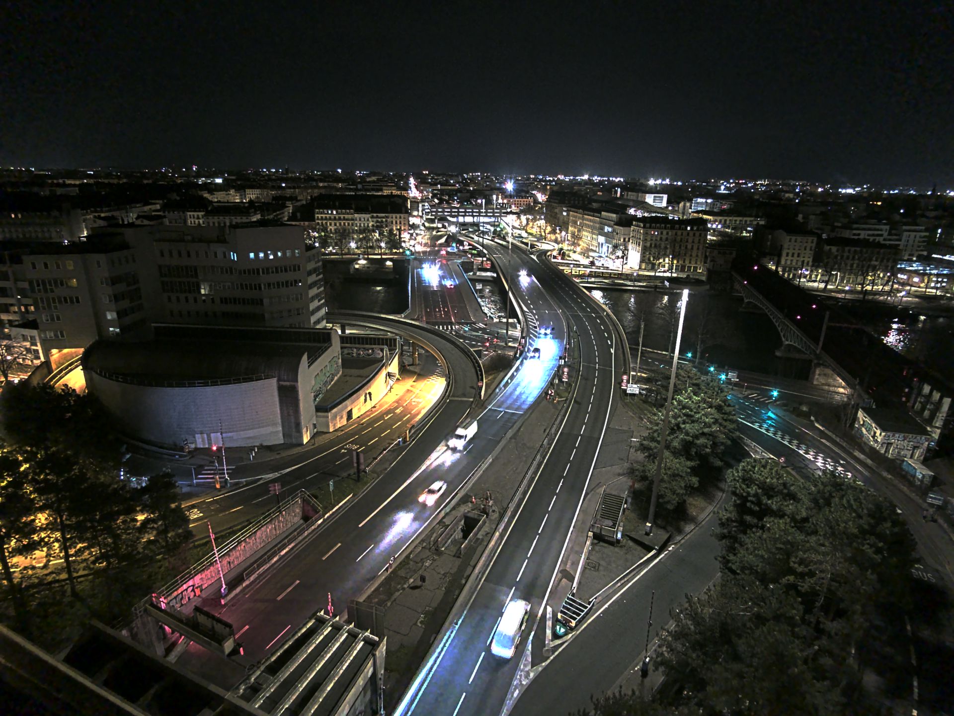 Caméra autoroute à Lyon Perrache à l'entrée Sud du Tunnel sous Fourvière, en direction de Marseille