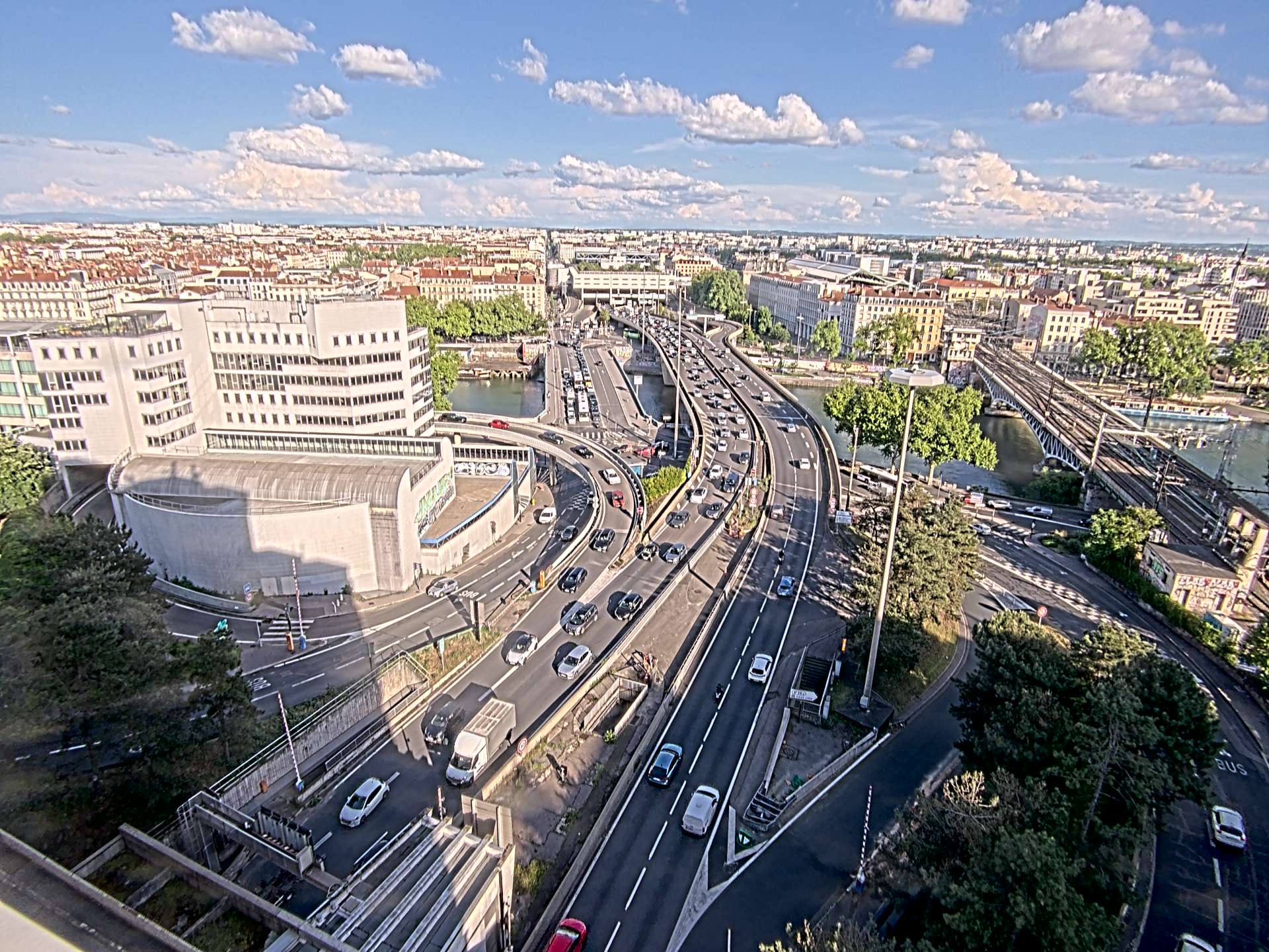 Caméra autoroute à Lyon Perrache à l'entrée Sud du Tunnel sous Fourvière, en direction de Marseille