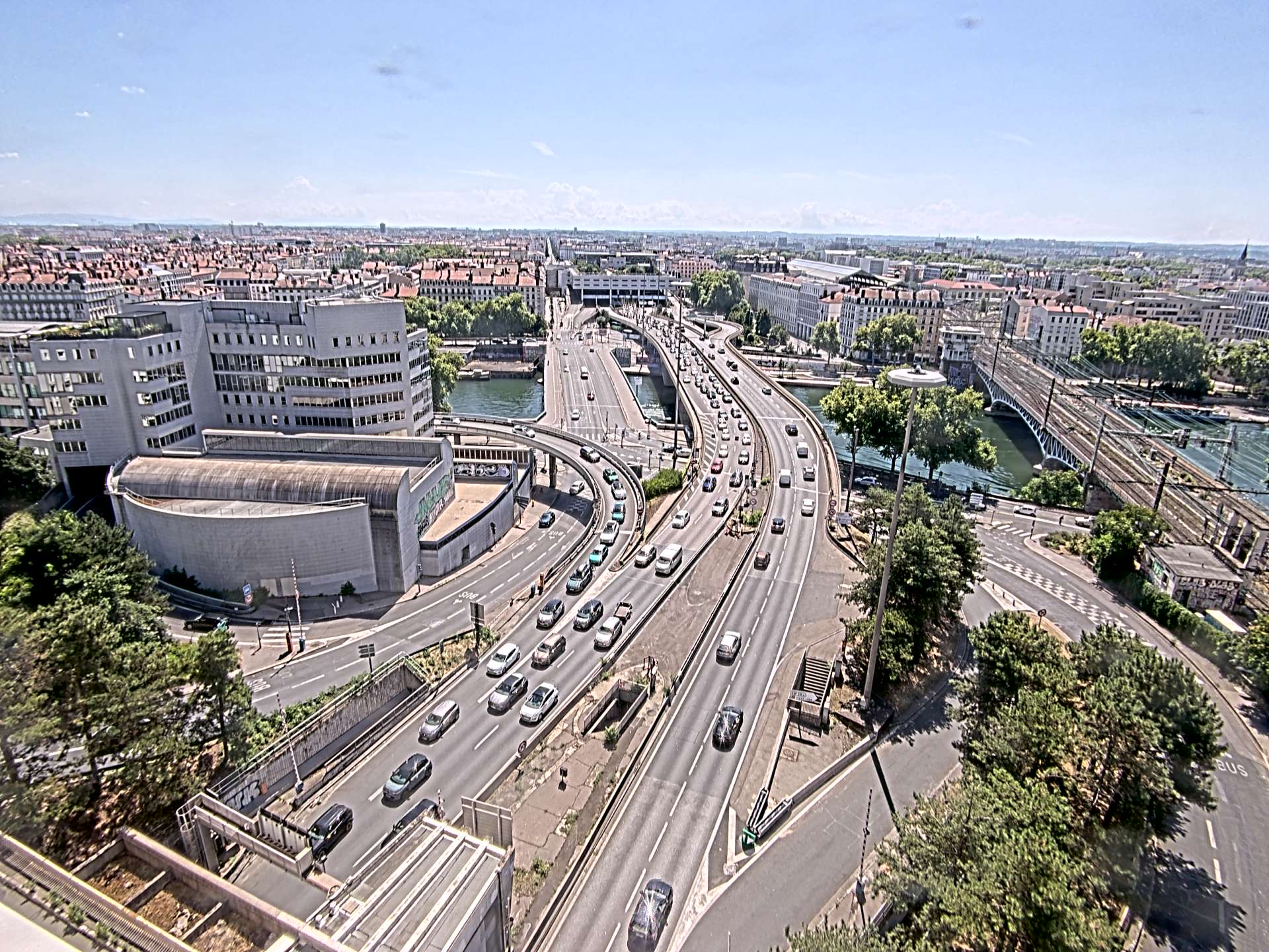 Caméra autoroute à Lyon Perrache à l'entrée Sud du Tunnel sous Fourvière, en direction de Marseille