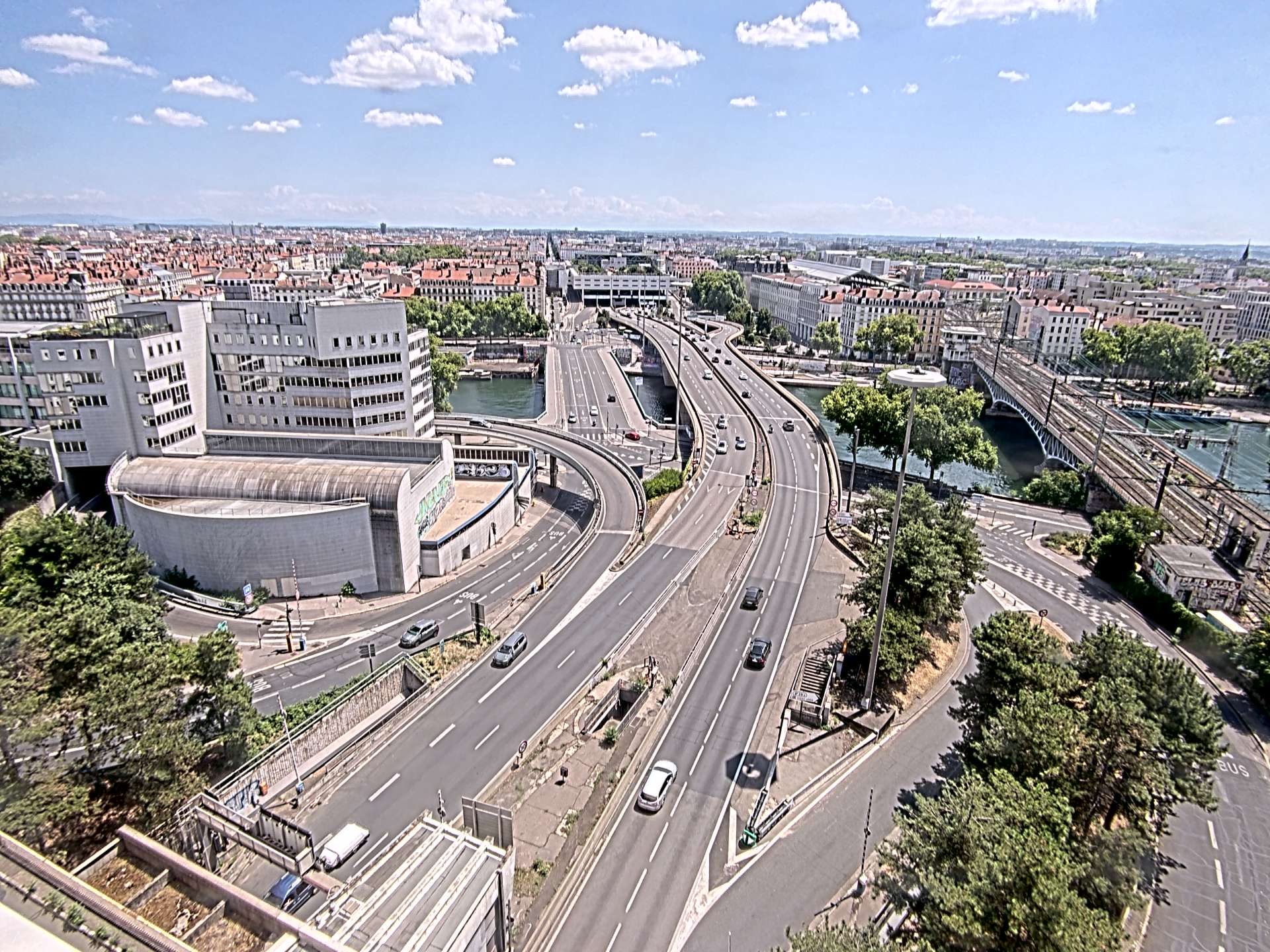 Caméra autoroute à Lyon Perrache à l'entrée Sud du Tunnel sous Fourvière, en direction de Marseille