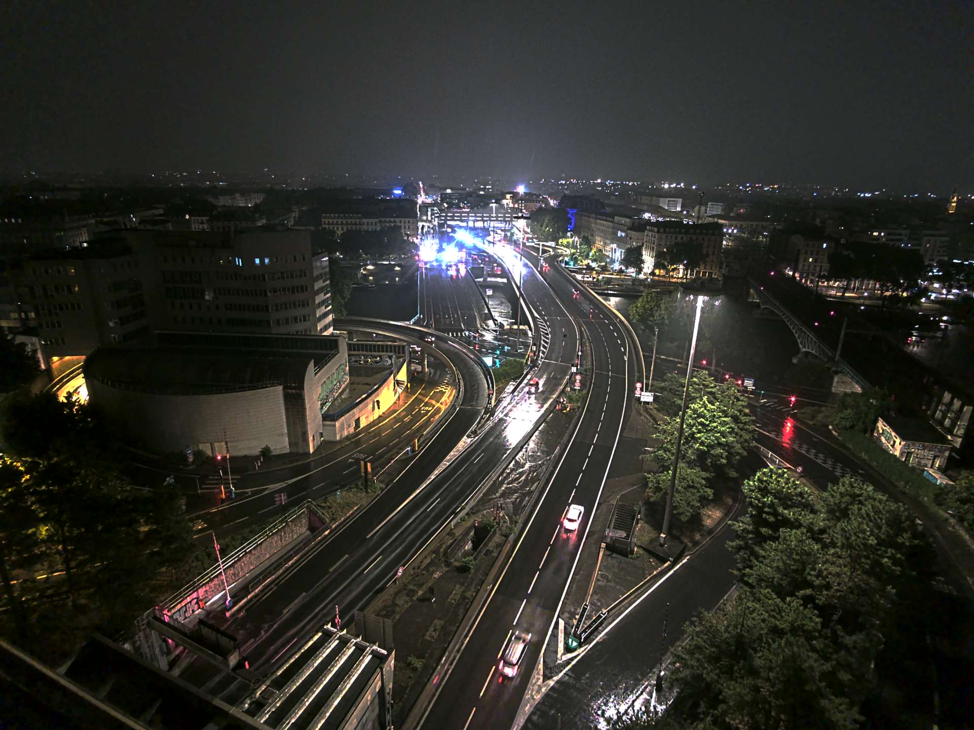 Caméra autoroute à Lyon Perrache à l'entrée Sud du Tunnel sous Fourvière, en direction de Marseille
