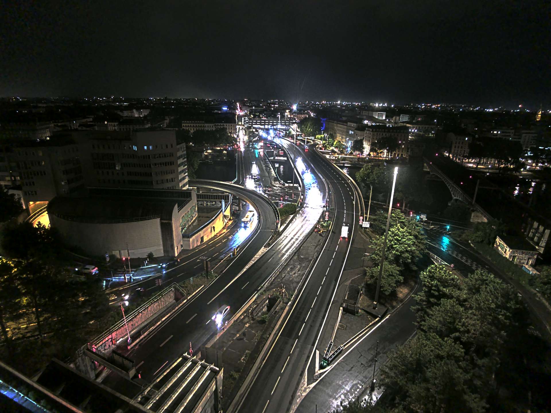 Caméra autoroute à Lyon Perrache à l'entrée Sud du Tunnel sous Fourvière, en direction de Marseille