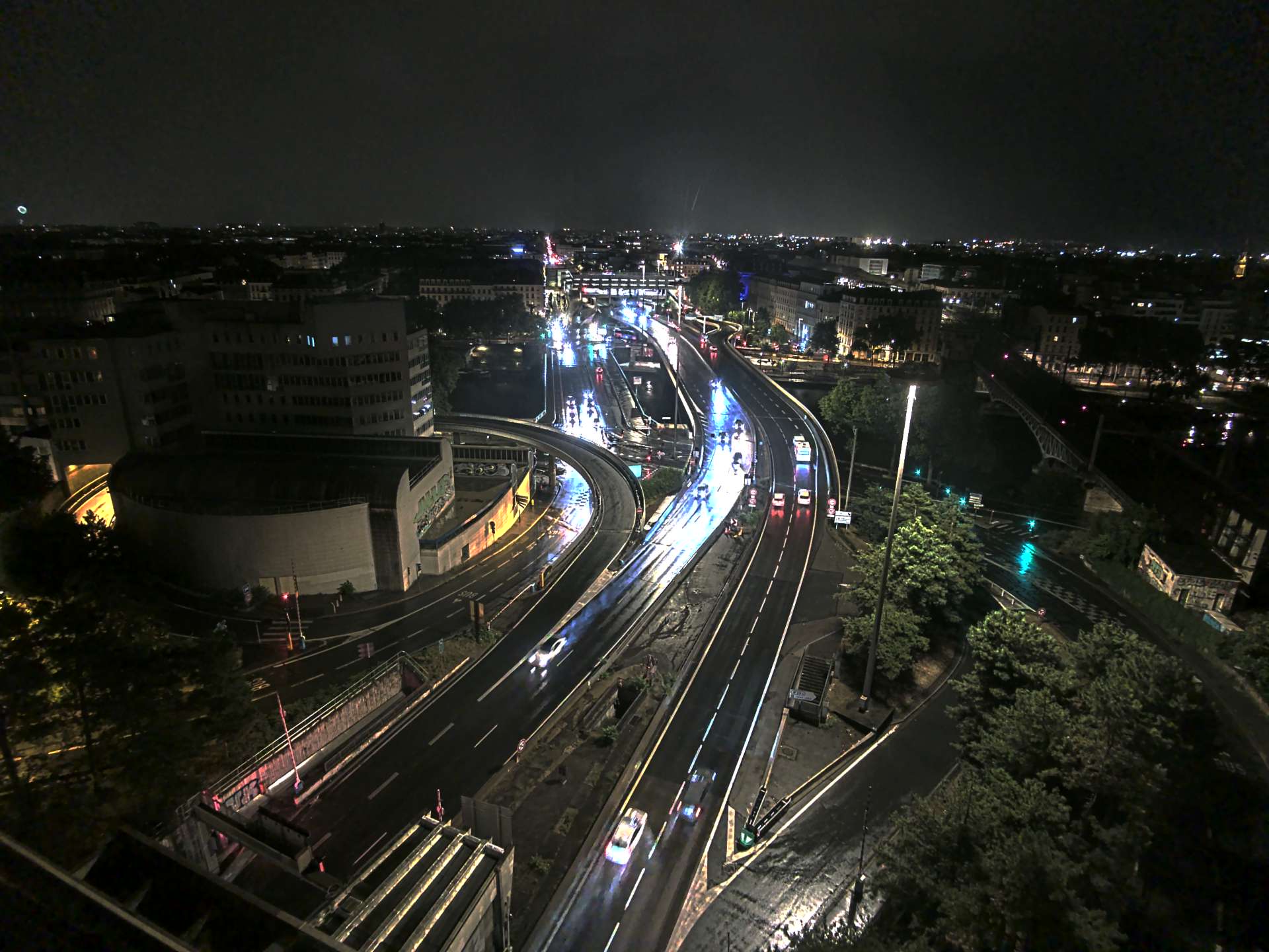 Caméra autoroute à Lyon Perrache à l'entrée Sud du Tunnel sous Fourvière, en direction de Marseille