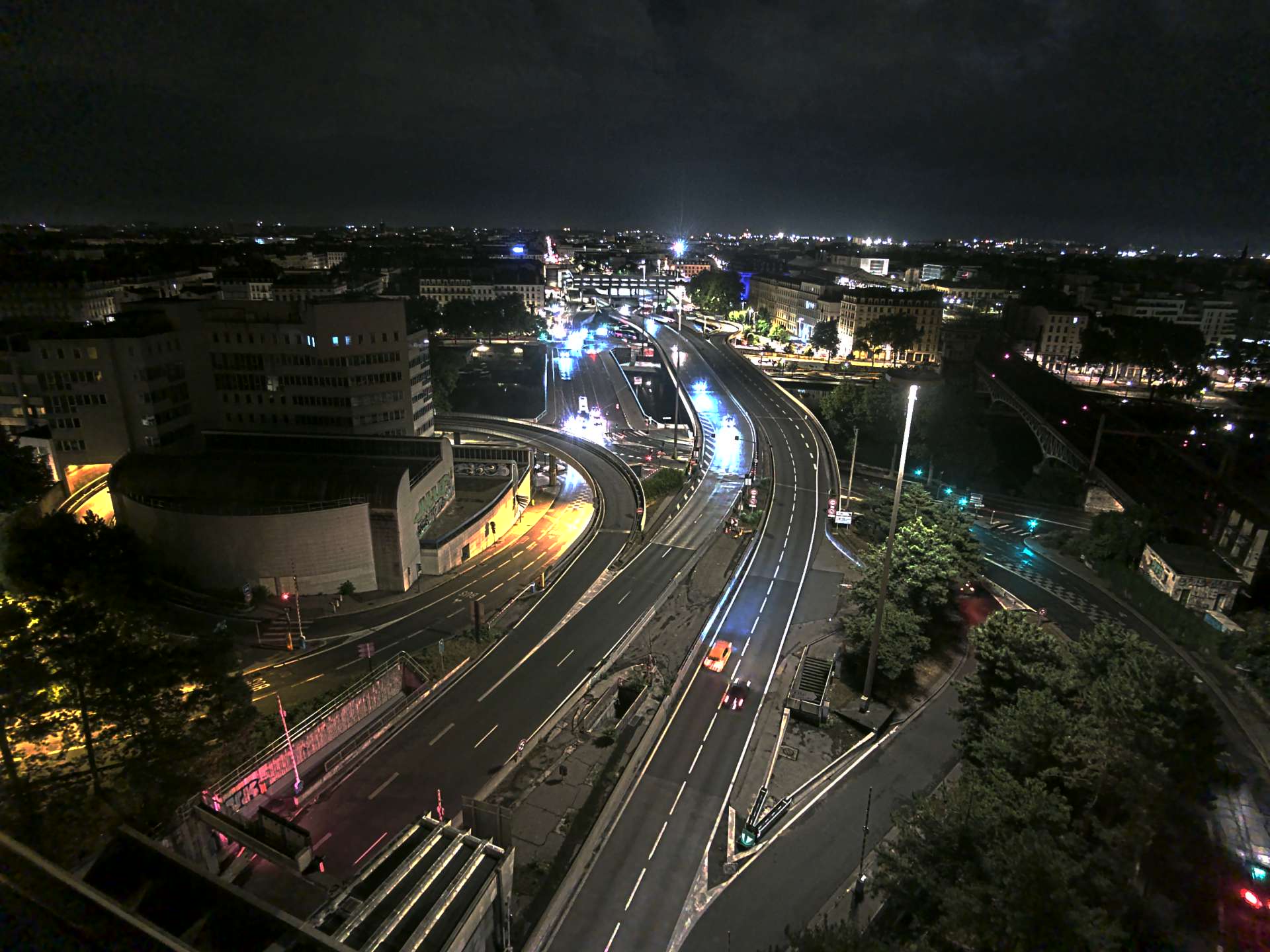 Caméra autoroute à Lyon Perrache à l'entrée Sud du Tunnel sous Fourvière, en direction de Marseille