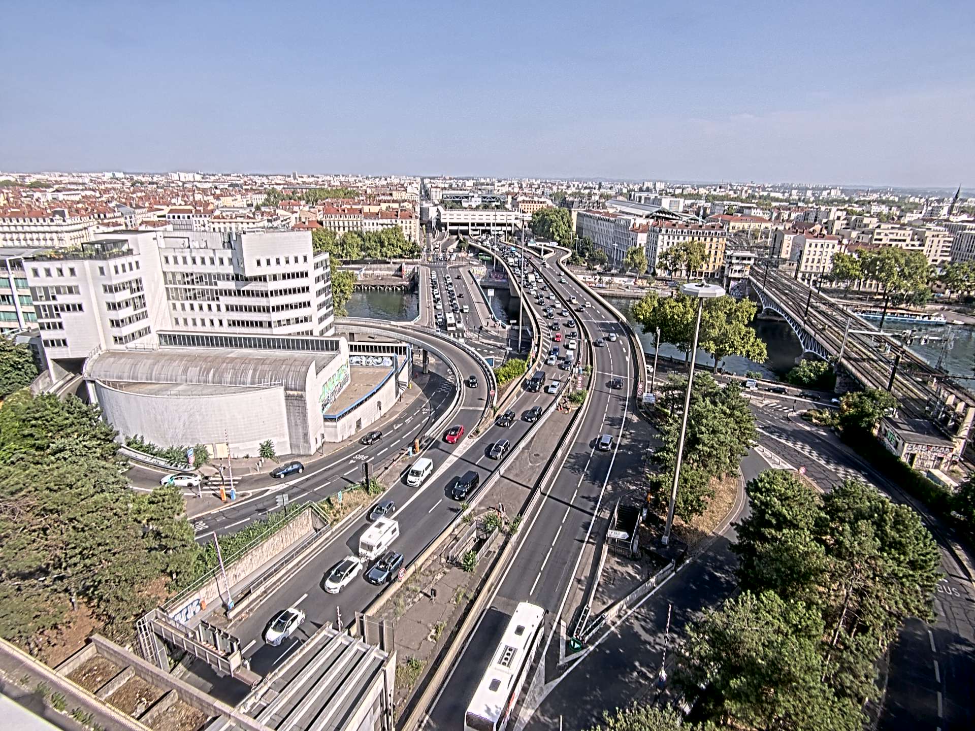 Caméra autoroute à Lyon Perrache à l'entrée Sud du Tunnel sous Fourvière, en direction de Marseille
