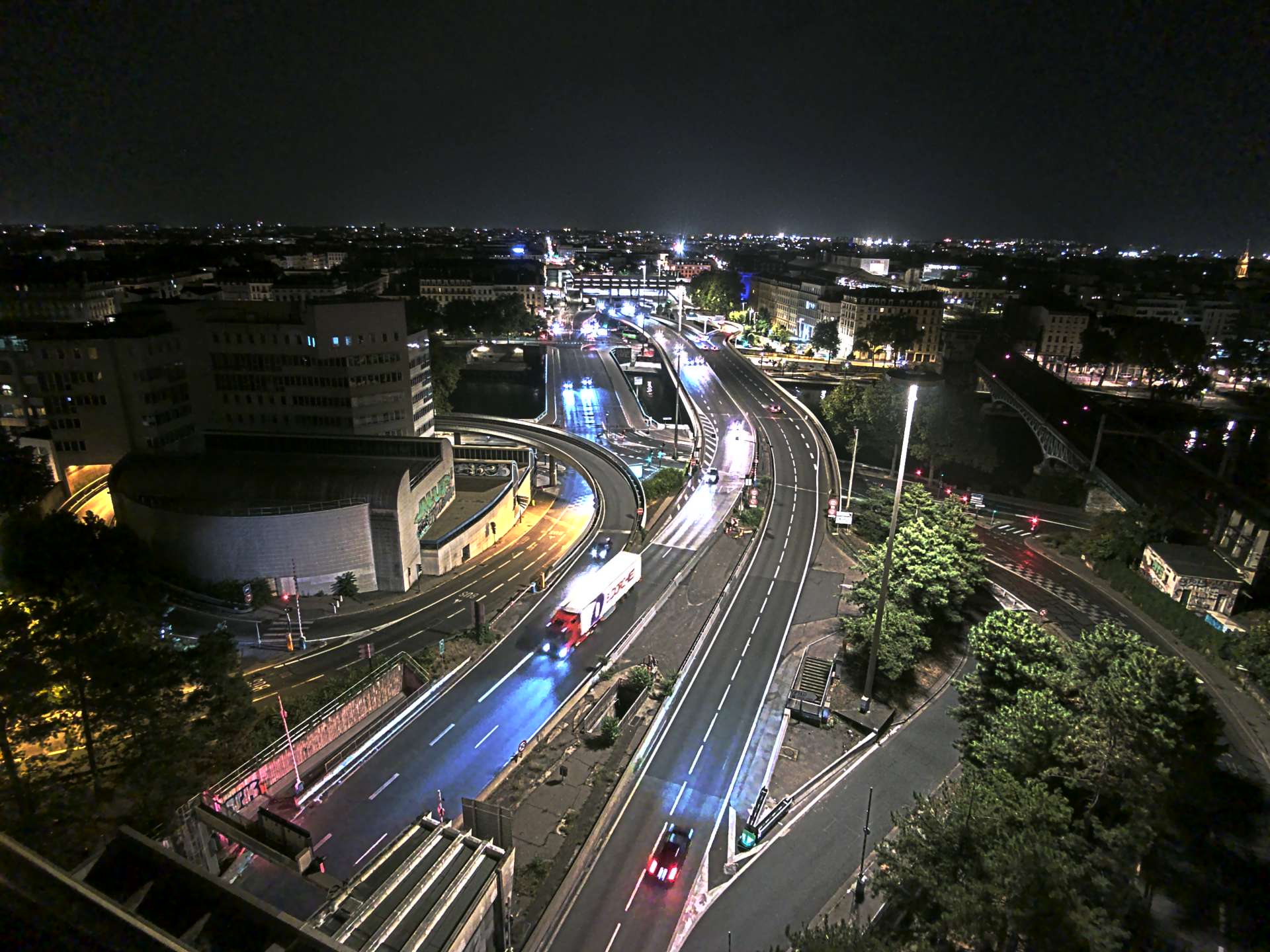 Caméra autoroute à Lyon Perrache à l'entrée Sud du Tunnel sous Fourvière, en direction de Marseille