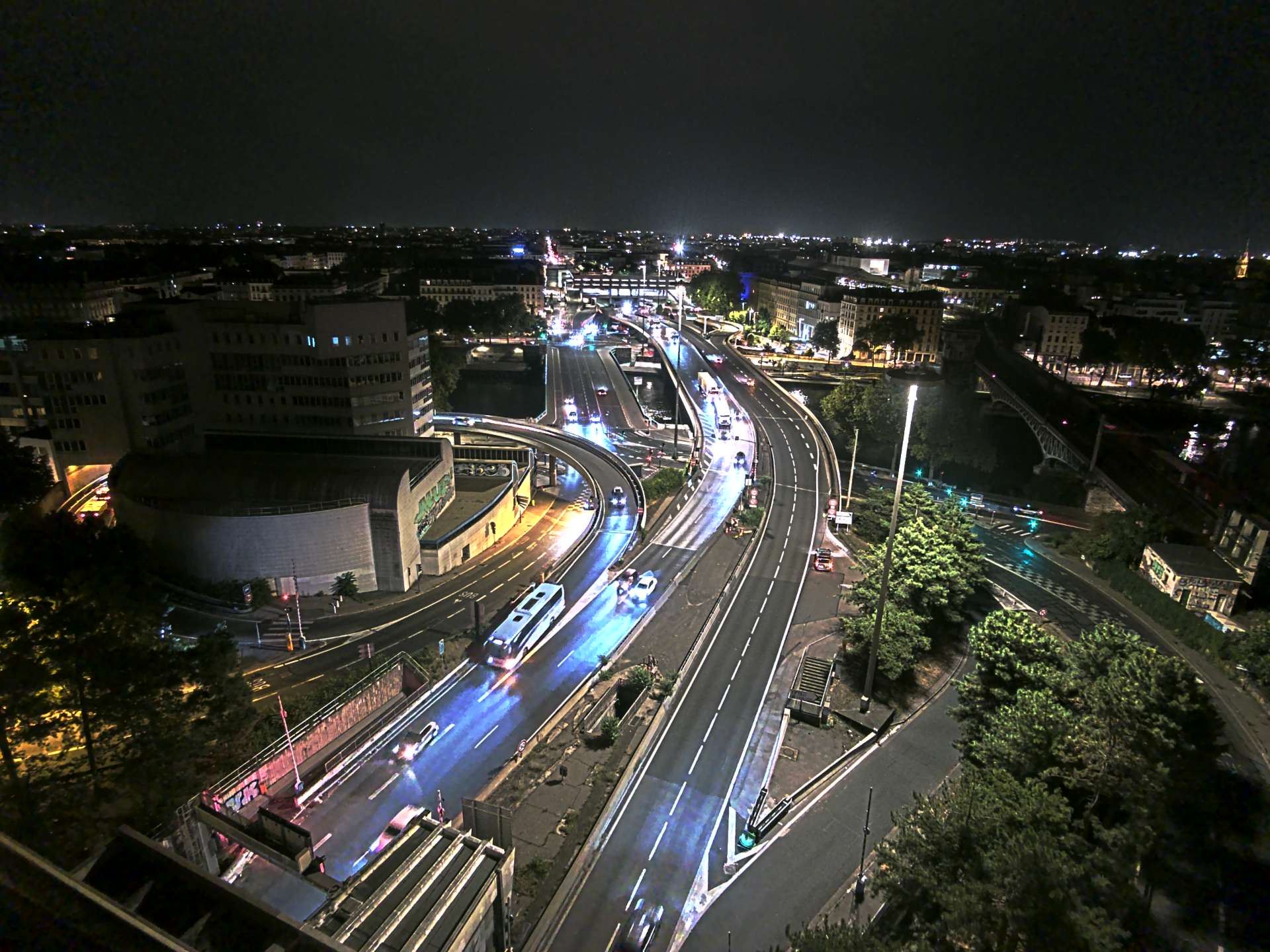 Caméra autoroute à Lyon Perrache à l'entrée Sud du Tunnel sous Fourvière, en direction de Marseille