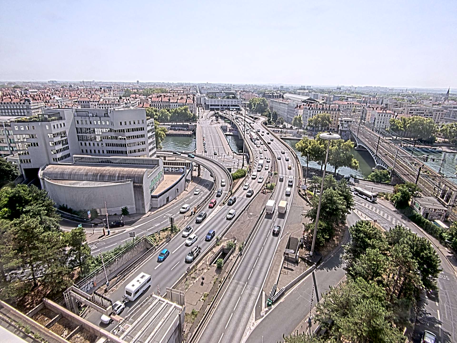 Caméra autoroute à Lyon Perrache à l'entrée Sud du Tunnel sous Fourvière, en direction de Marseille