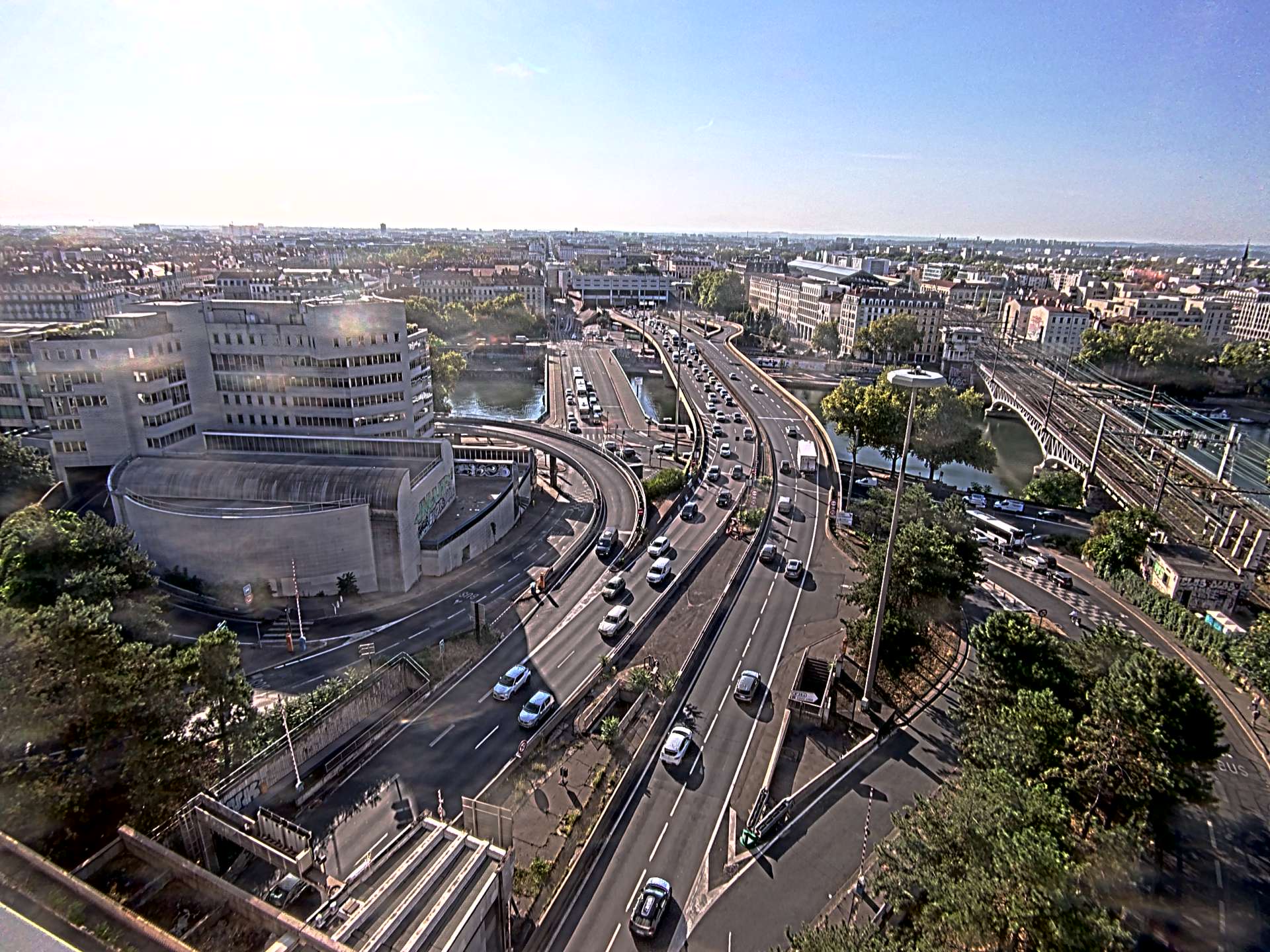 Caméra autoroute à Lyon Perrache à l'entrée Sud du Tunnel sous Fourvière, en direction de Marseille
