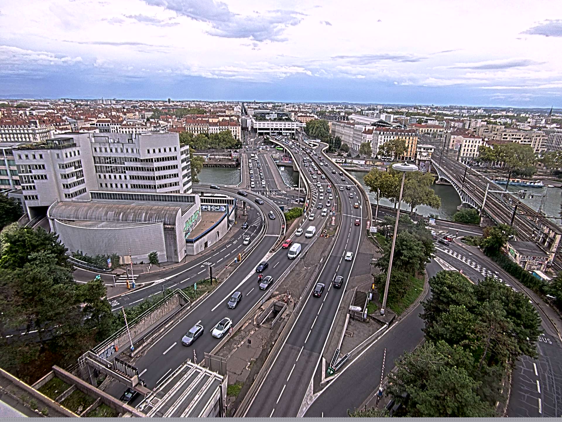 Caméra autoroute à Lyon Perrache à l'entrée Sud du Tunnel sous Fourvière, en direction de Marseille