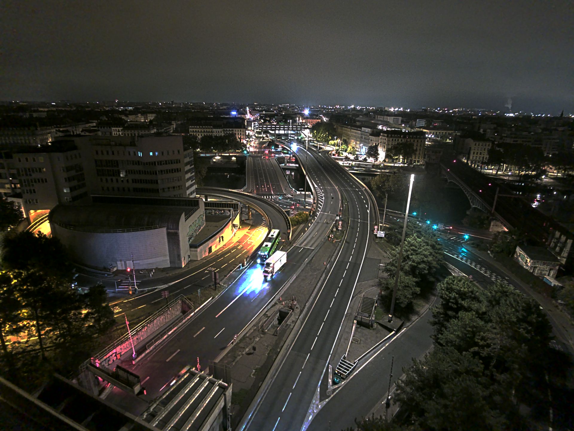Caméra autoroute à Lyon Perrache à l'entrée Sud du Tunnel sous Fourvière, en direction de Marseille