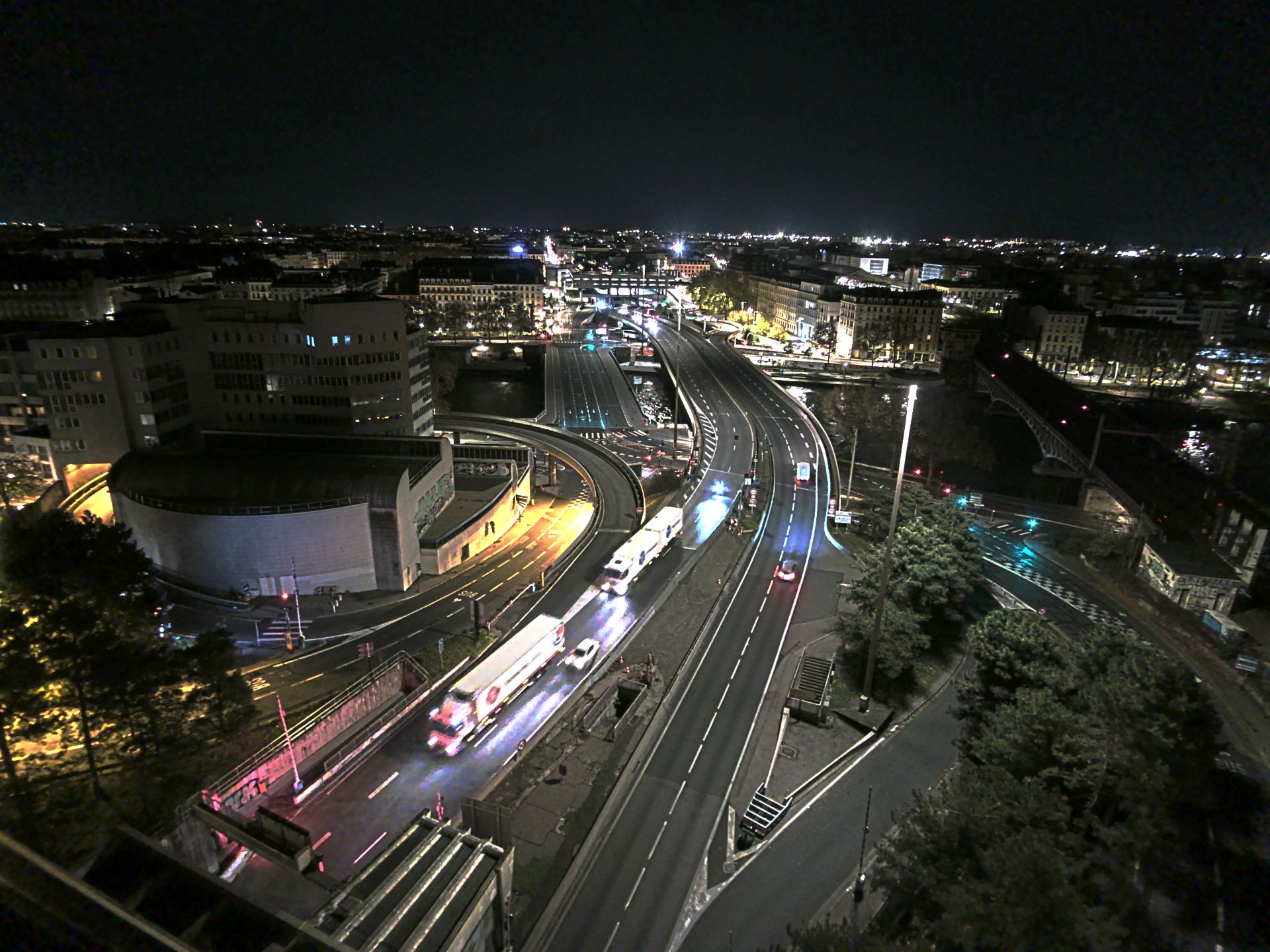 Caméra autoroute à Lyon Perrache à l'entrée Sud du Tunnel sous Fourvière, en direction de Marseille
