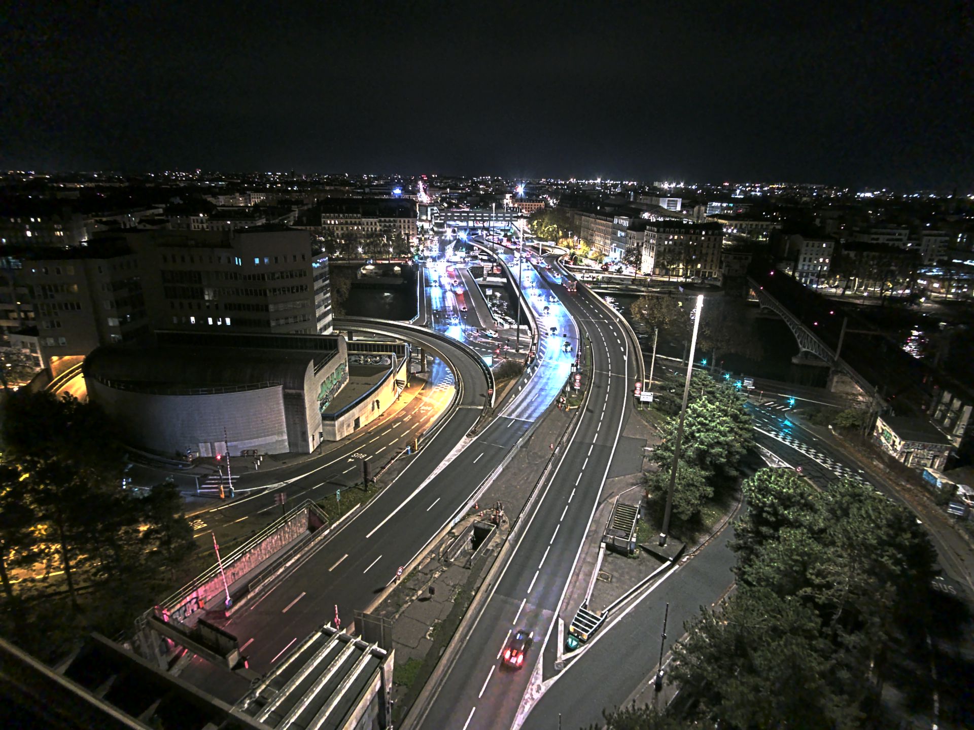 Caméra autoroute à Lyon Perrache à l'entrée Sud du Tunnel sous Fourvière, en direction de Marseille