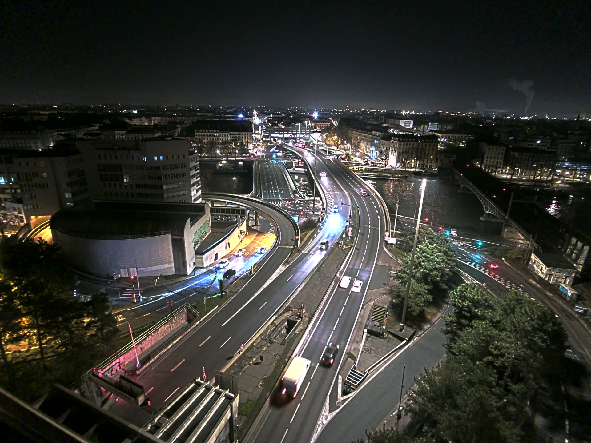 Caméra autoroute à Lyon Perrache à l'entrée Sud du Tunnel sous Fourvière, en direction de Marseille