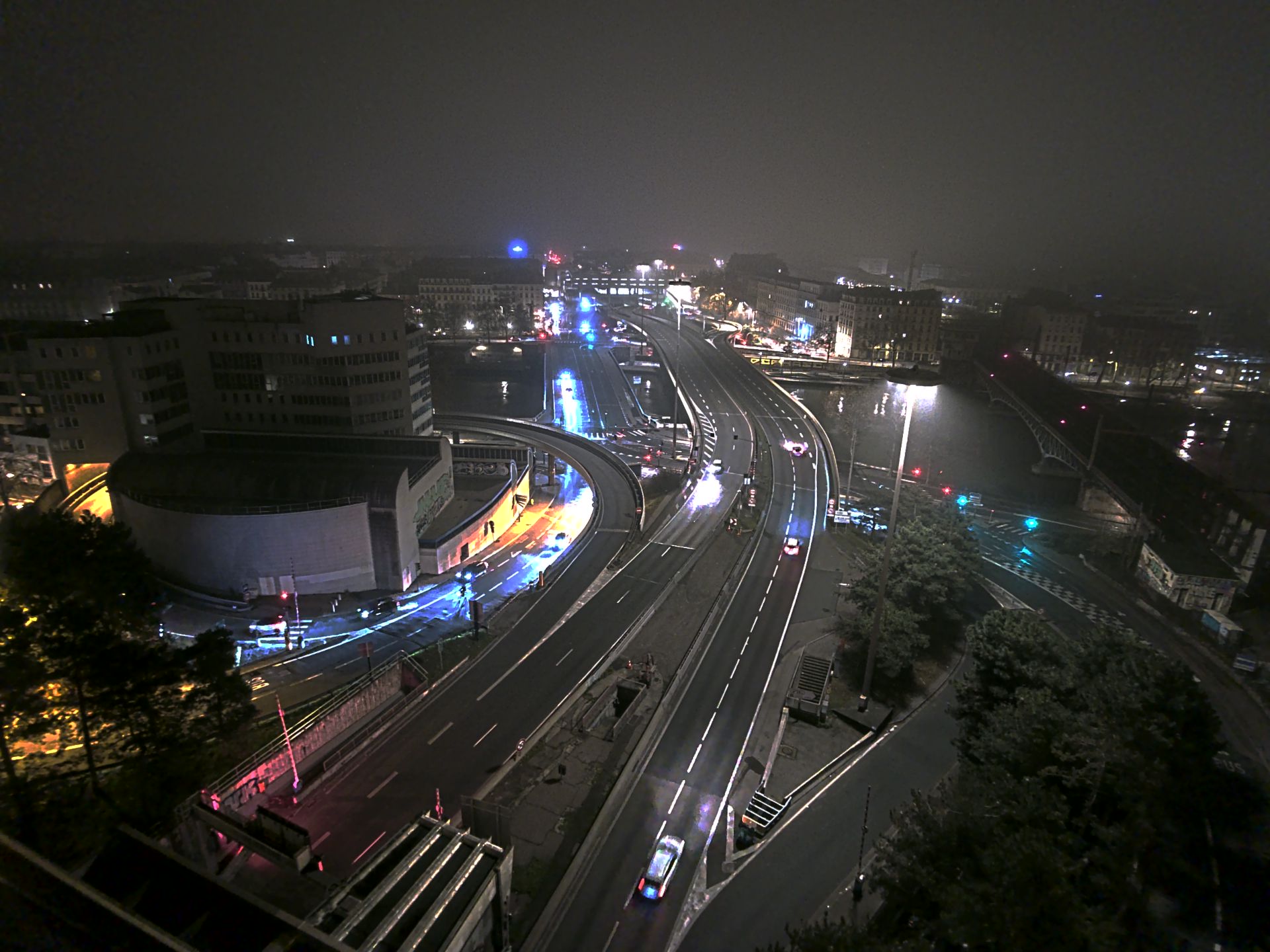 Caméra autoroute à Lyon Perrache à l'entrée Sud du Tunnel sous Fourvière, en direction de Marseille