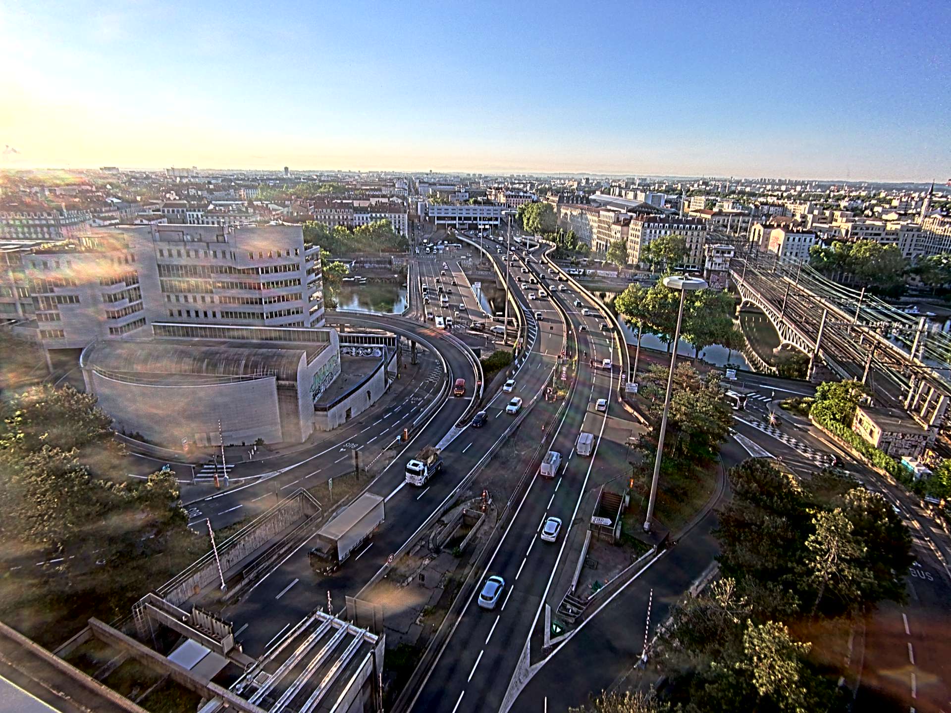 Caméra autoroute à Lyon Perrache à l'entrée Sud du Tunnel sous Fourvière, en direction de Marseille