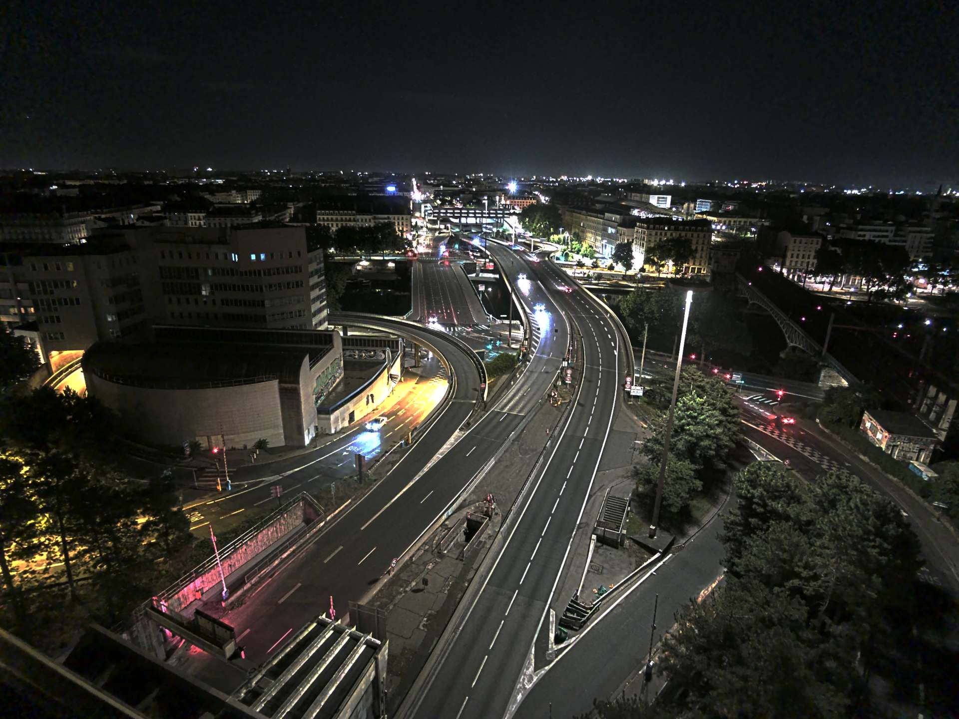 Caméra autoroute à Lyon Perrache à l'entrée Sud du Tunnel sous Fourvière, en direction de Marseille