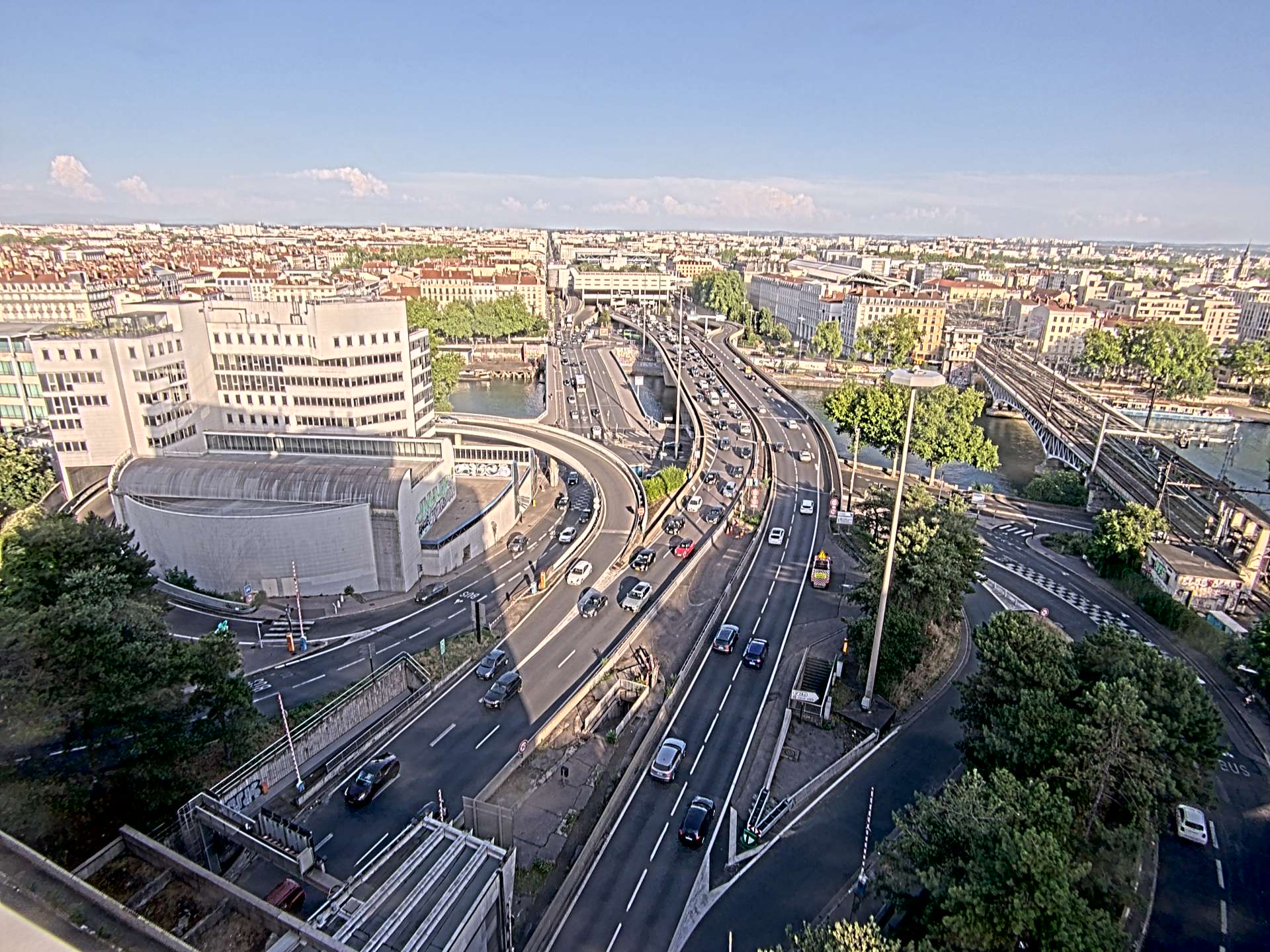 Caméra autoroute à Lyon Perrache à l'entrée Sud du Tunnel sous Fourvière, en direction de Marseille