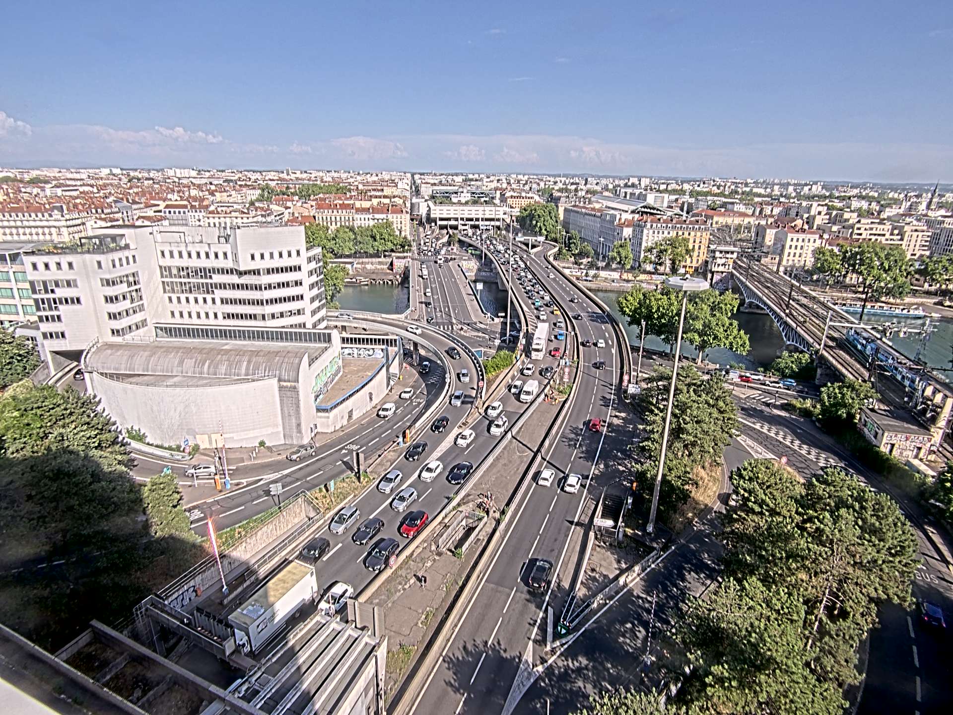Caméra autoroute à Lyon Perrache à l'entrée Sud du Tunnel sous Fourvière, en direction de Marseille