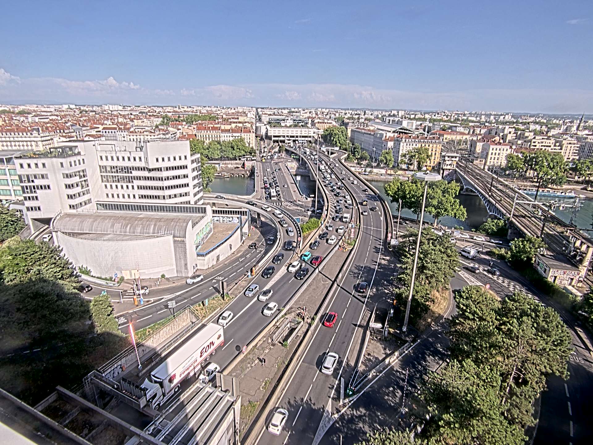 Caméra autoroute à Lyon Perrache à l'entrée Sud du Tunnel sous Fourvière, en direction de Marseille
