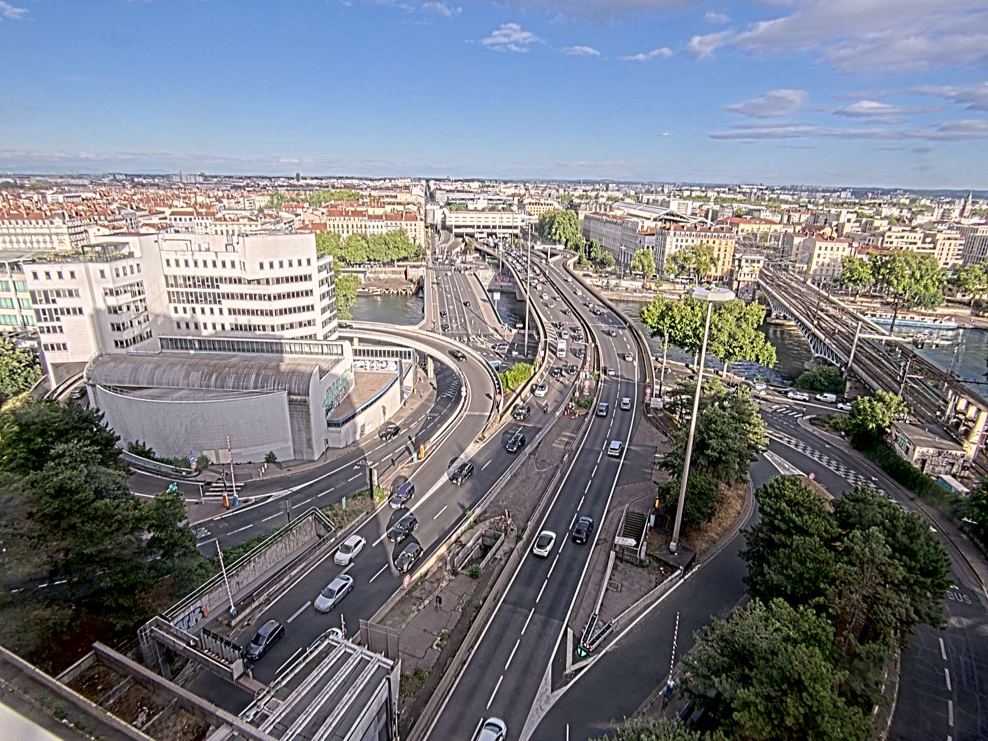 Caméra autoroute à Lyon Perrache à l'entrée Sud du Tunnel sous Fourvière, en direction de Marseille