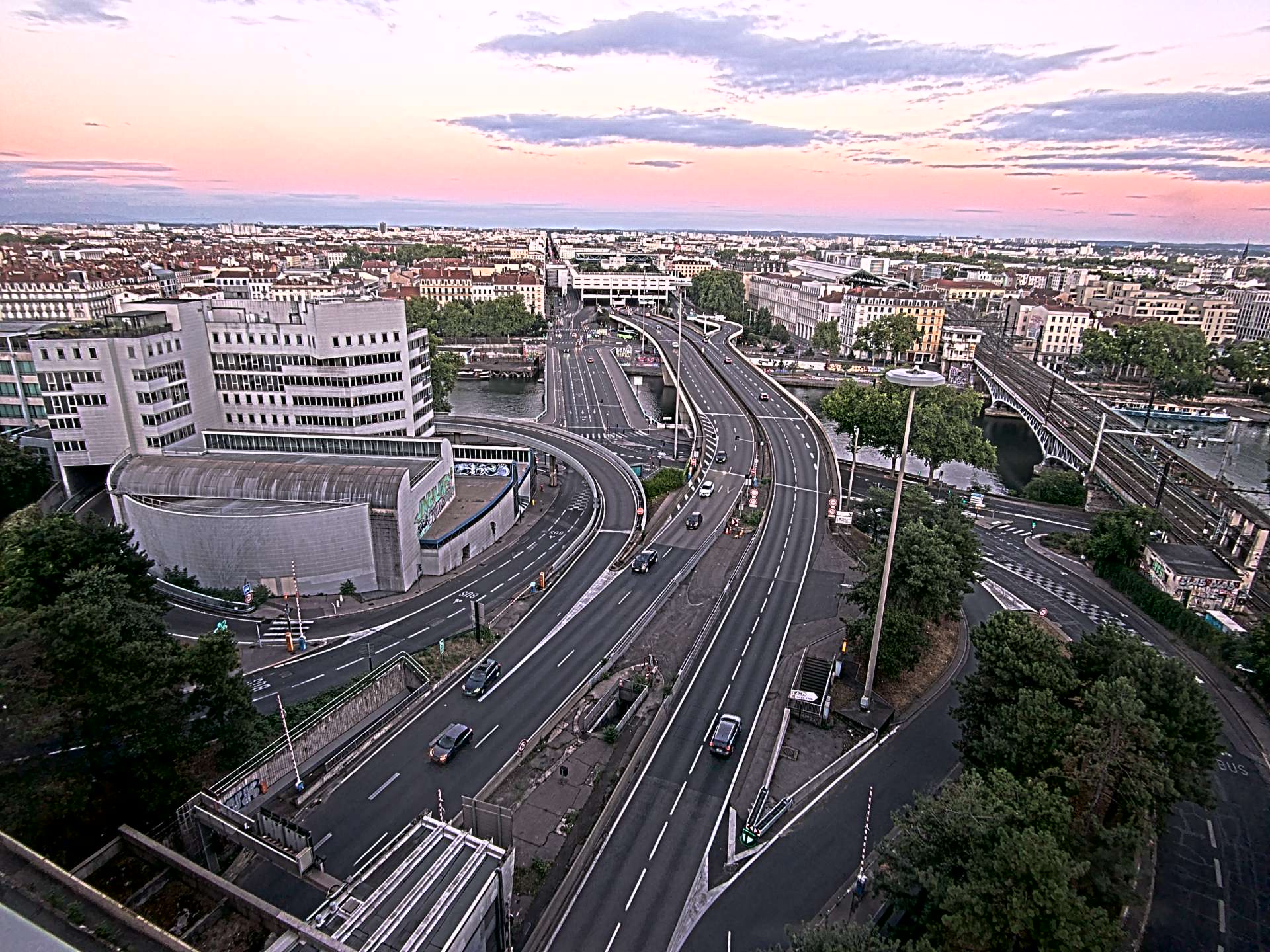 Caméra autoroute à Lyon Perrache à l'entrée Sud du Tunnel sous Fourvière, en direction de Marseille