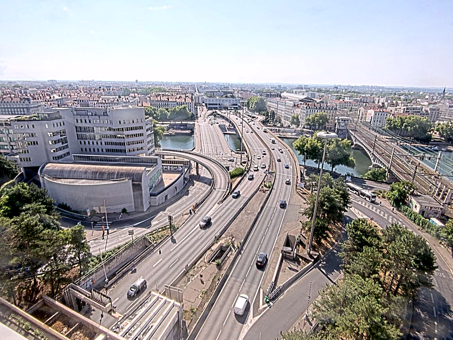 Caméra autoroute à Lyon Perrache à l'entrée Sud du Tunnel sous Fourvière, en direction de Marseille
