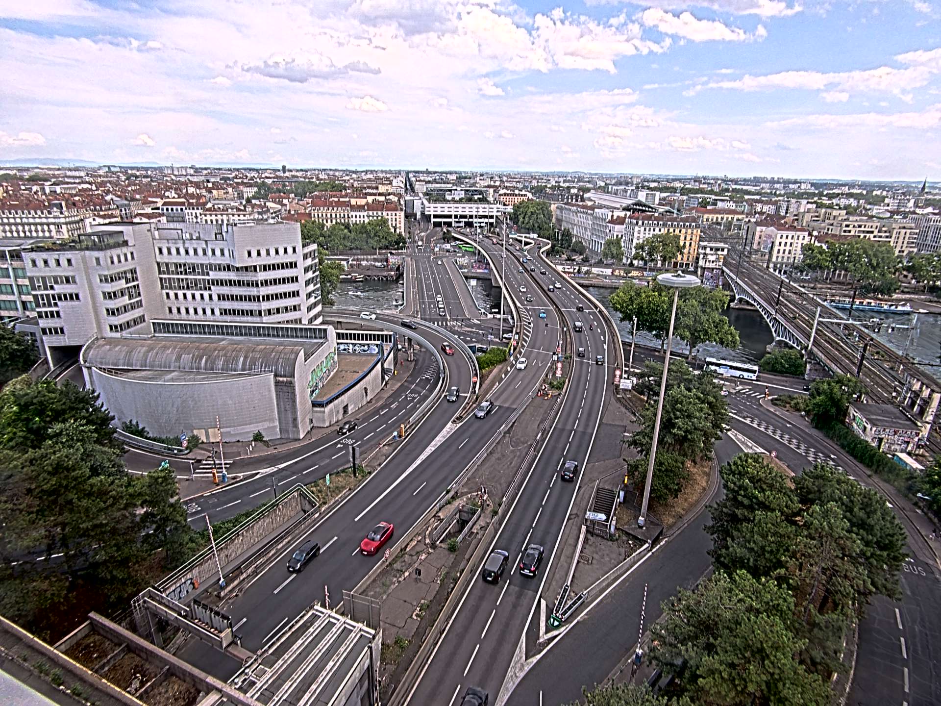 Caméra autoroute à Lyon Perrache à l'entrée Sud du Tunnel sous Fourvière, en direction de Marseille