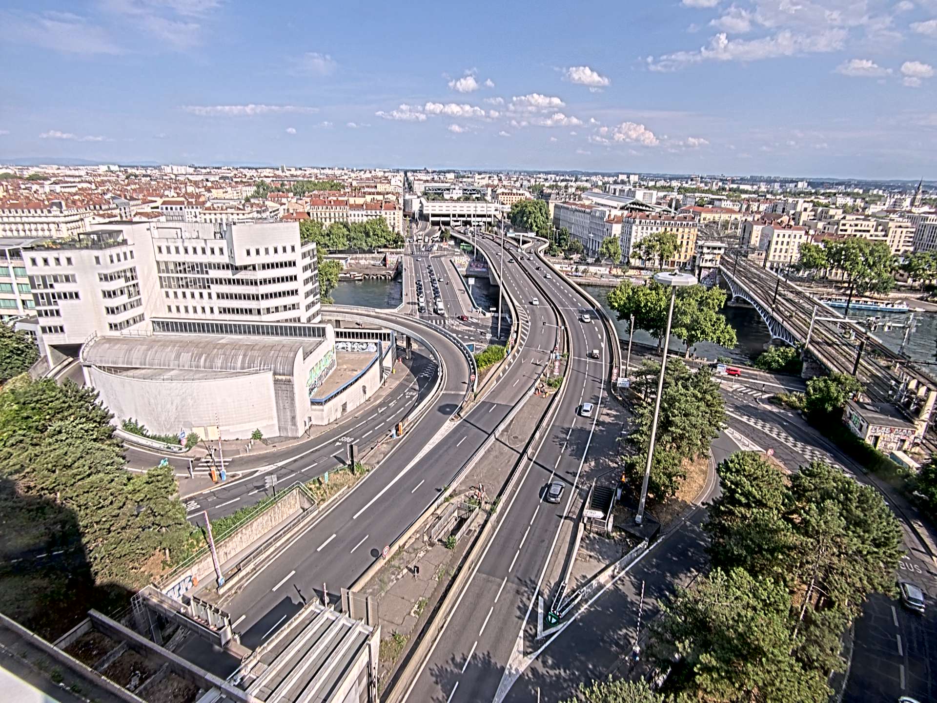 Caméra autoroute à Lyon Perrache à l'entrée Sud du Tunnel sous Fourvière, en direction de Marseille