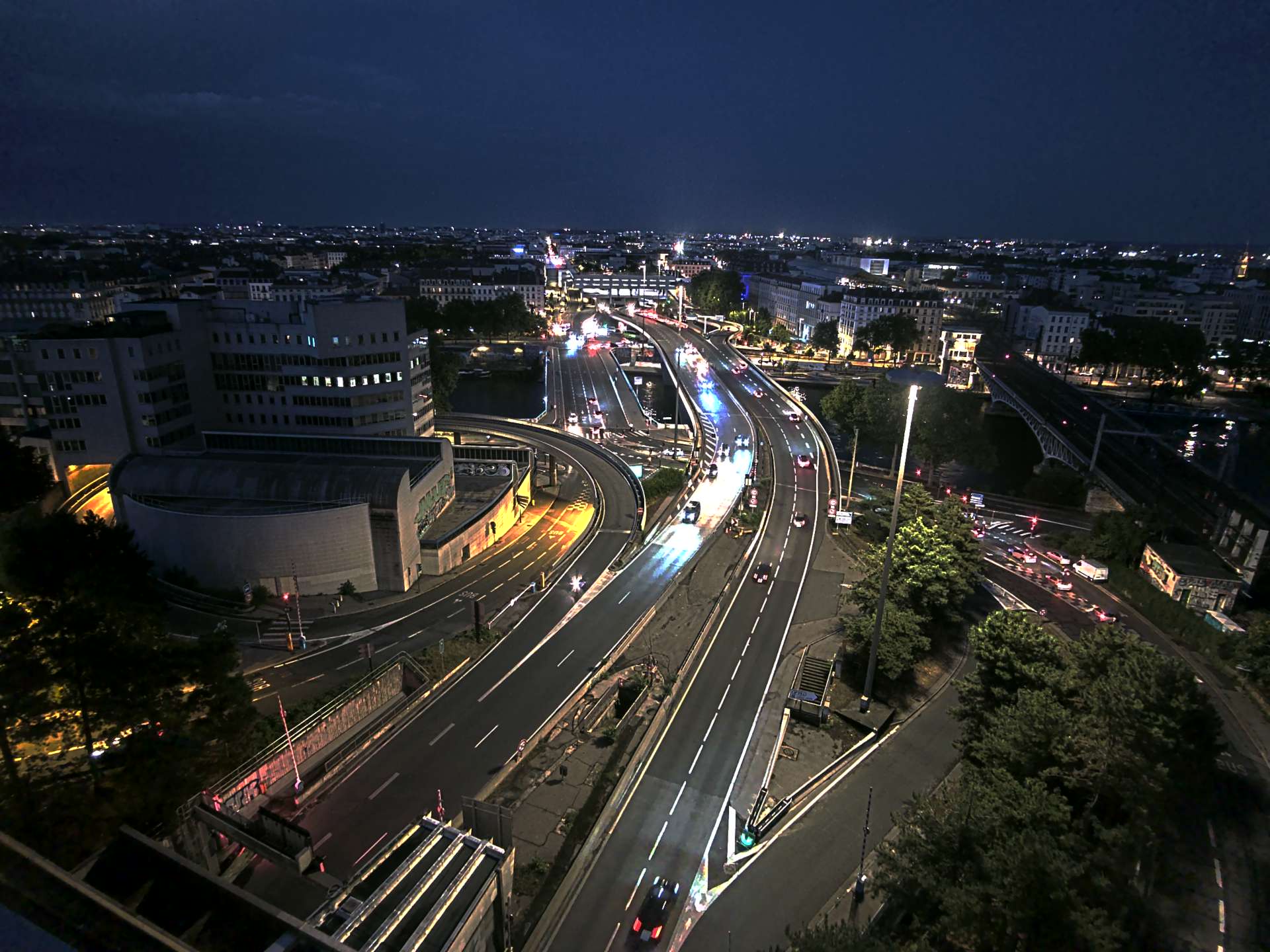 Caméra autoroute à Lyon Perrache à l'entrée Sud du Tunnel sous Fourvière, en direction de Marseille