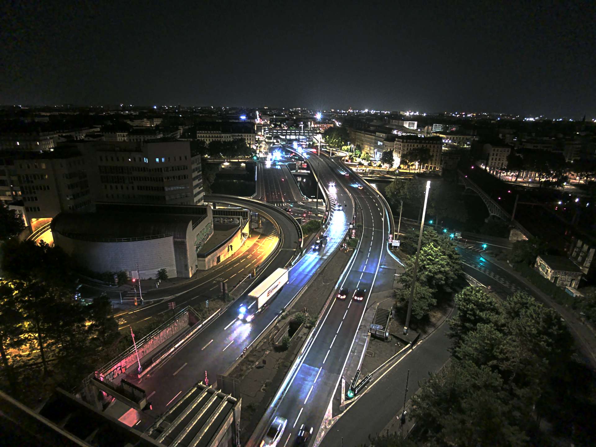 Caméra autoroute à Lyon Perrache à l'entrée Sud du Tunnel sous Fourvière, en direction de Marseille