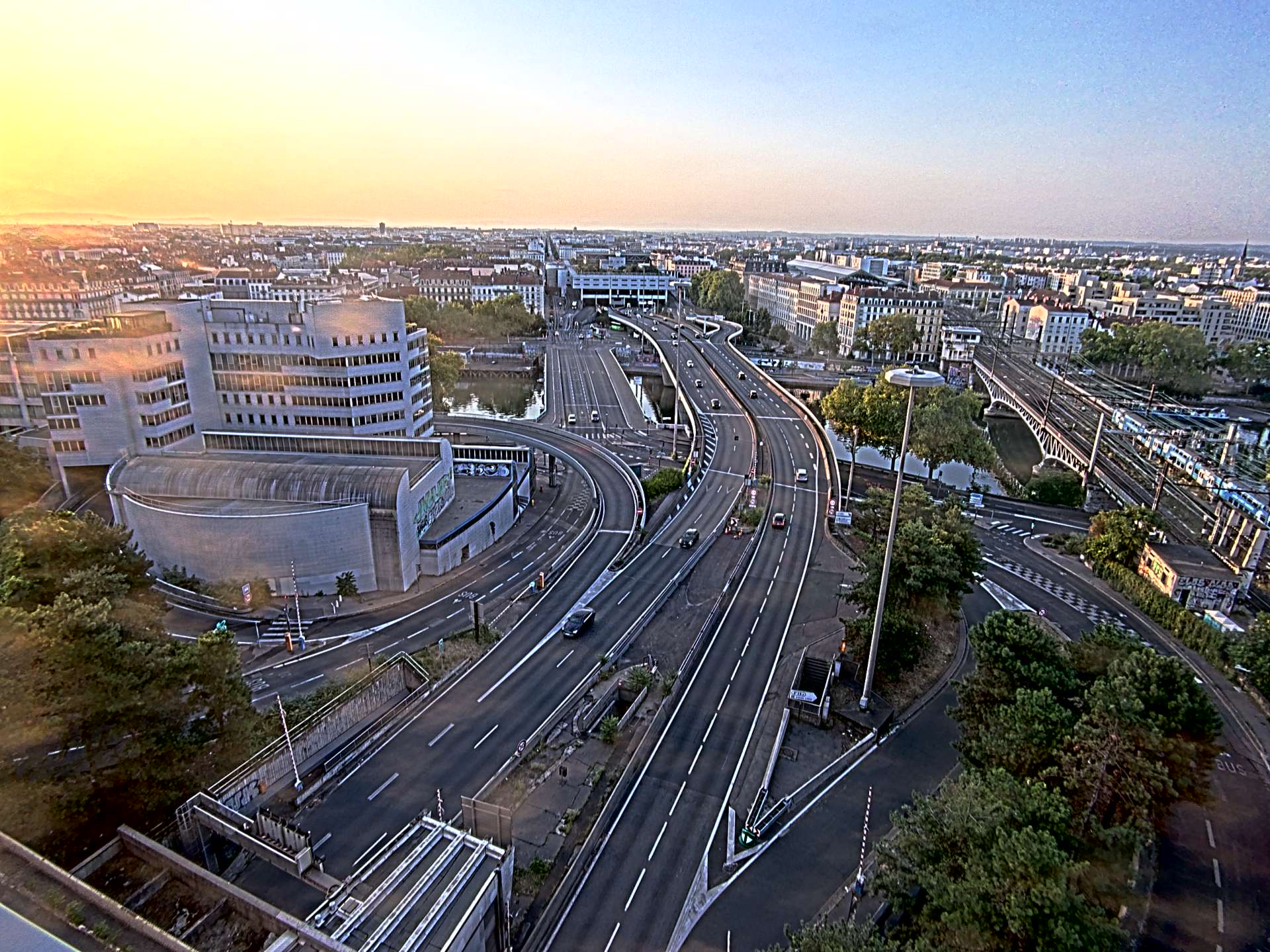 Caméra autoroute à Lyon Perrache à l'entrée Sud du Tunnel sous Fourvière, en direction de Marseille