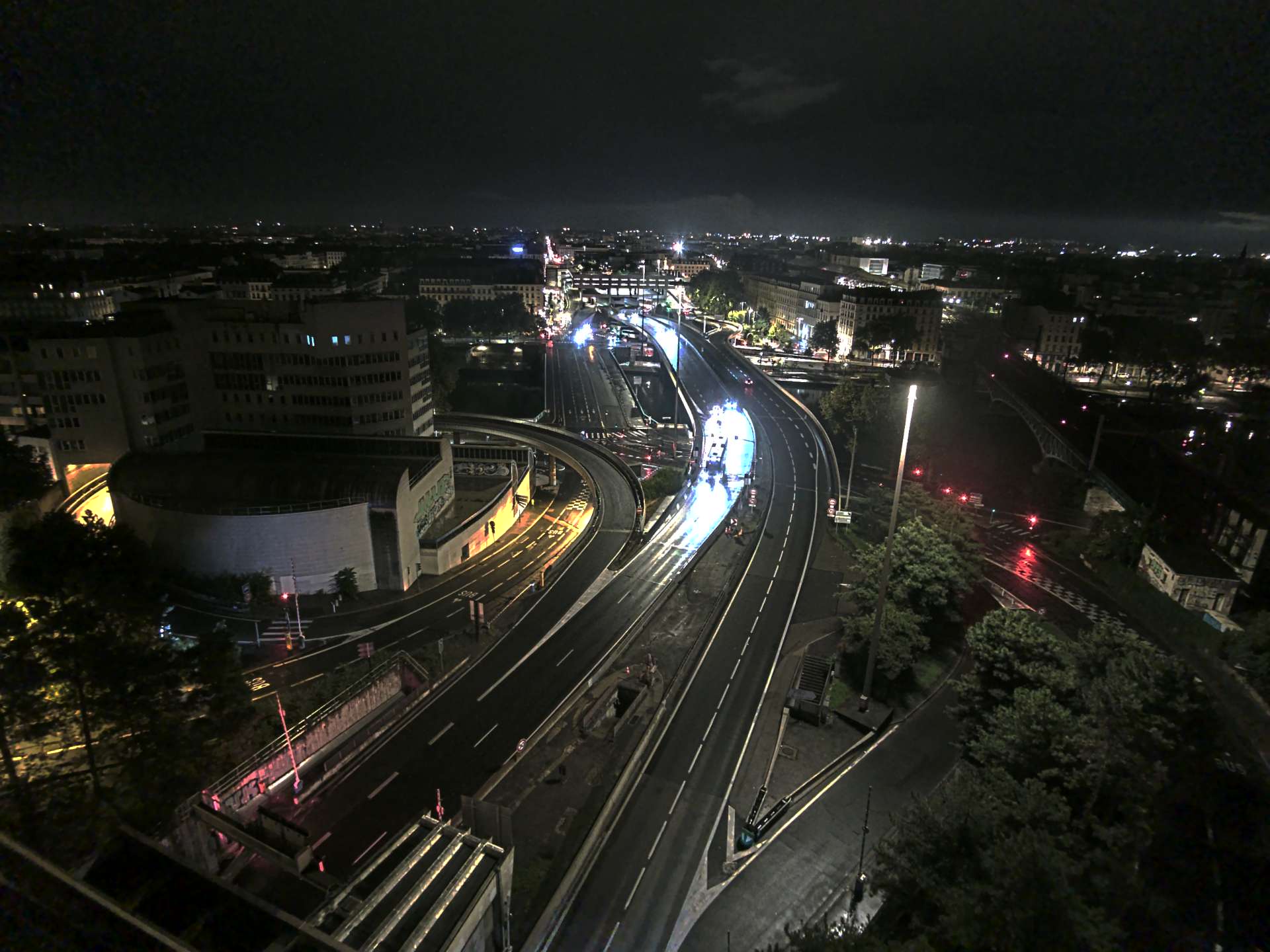 Caméra autoroute à Lyon Perrache à l'entrée Sud du Tunnel sous Fourvière, en direction de Marseille