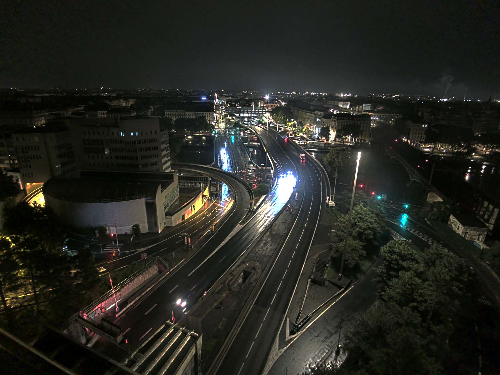 Caméra autoroute à Lyon Perrache à l'entrée Sud du Tunnel sous Fourvière, en direction de Marseille