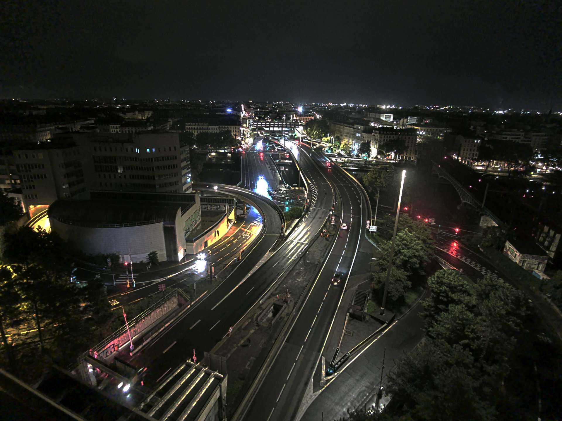 Caméra autoroute à Lyon Perrache à l'entrée Sud du Tunnel sous Fourvière, en direction de Marseille