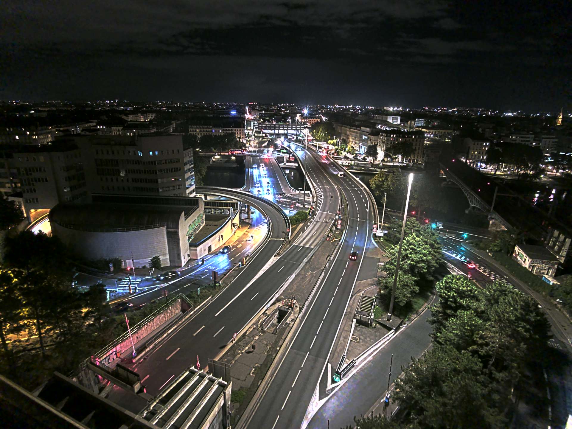 Caméra autoroute à Lyon Perrache à l'entrée Sud du Tunnel sous Fourvière, en direction de Marseille