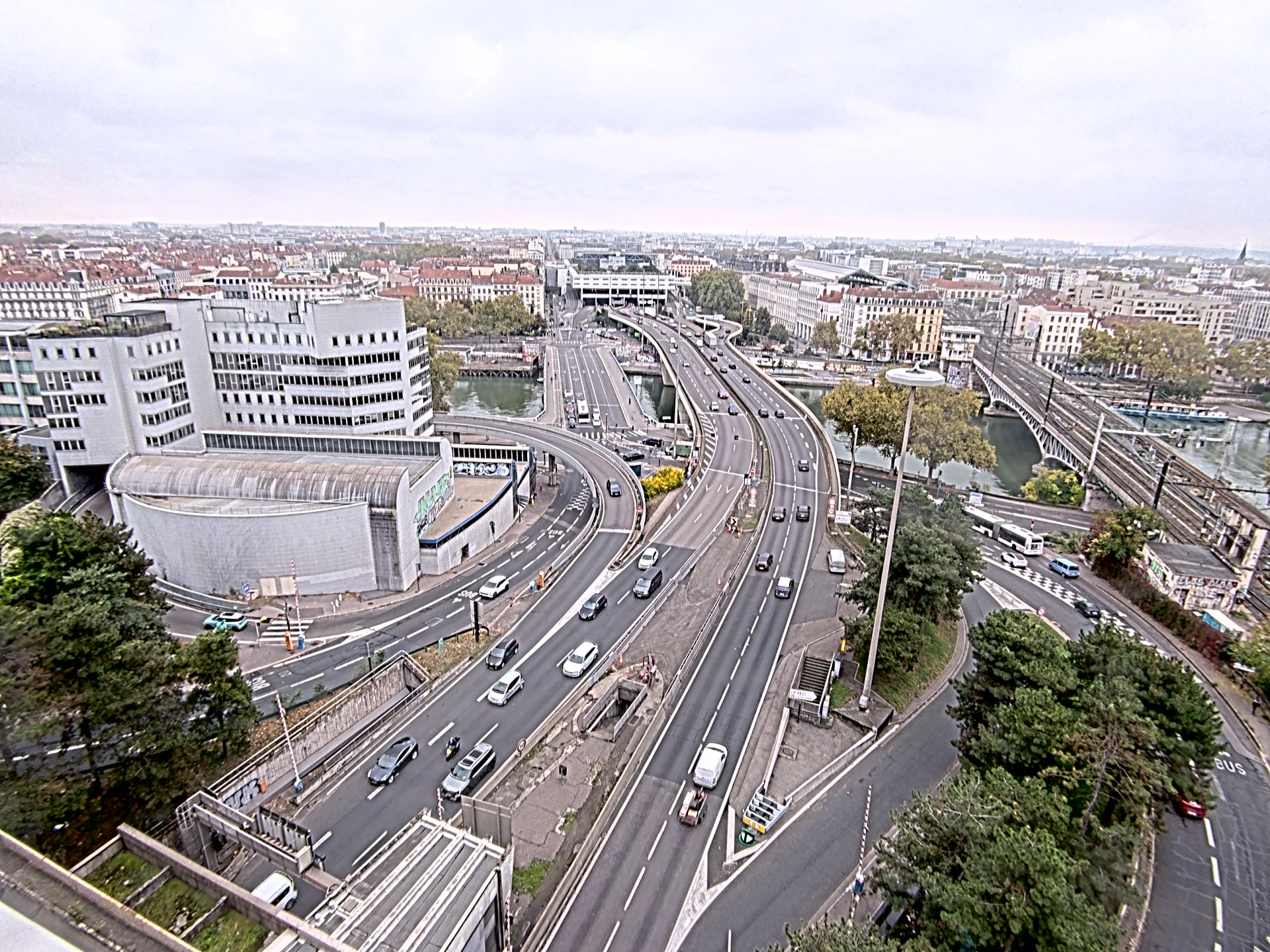 Caméra autoroute à Lyon Perrache à l'entrée Sud du Tunnel sous Fourvière, en direction de Marseille
