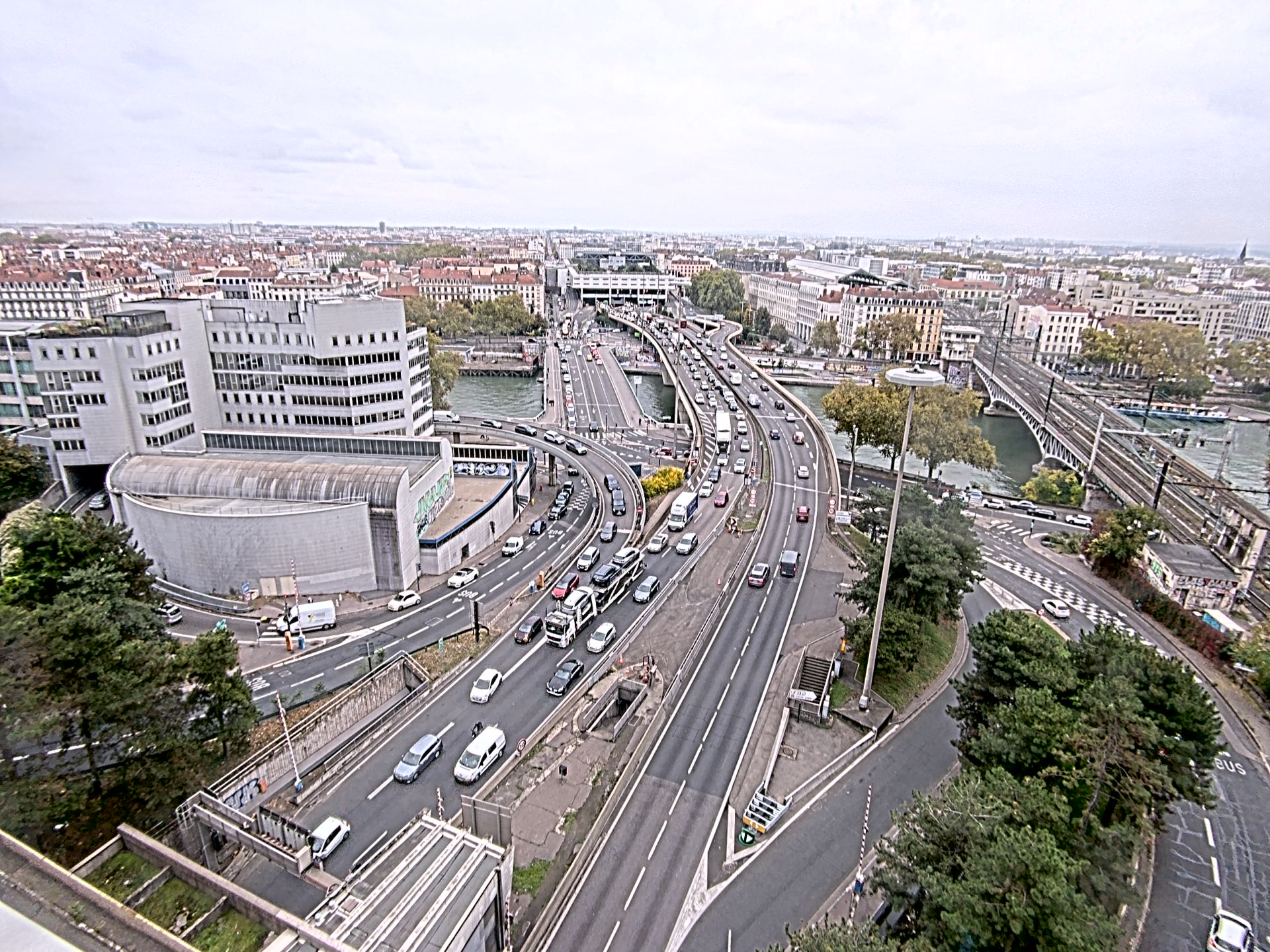 Caméra autoroute à Lyon Perrache à l'entrée Sud du Tunnel sous Fourvière, en direction de Marseille