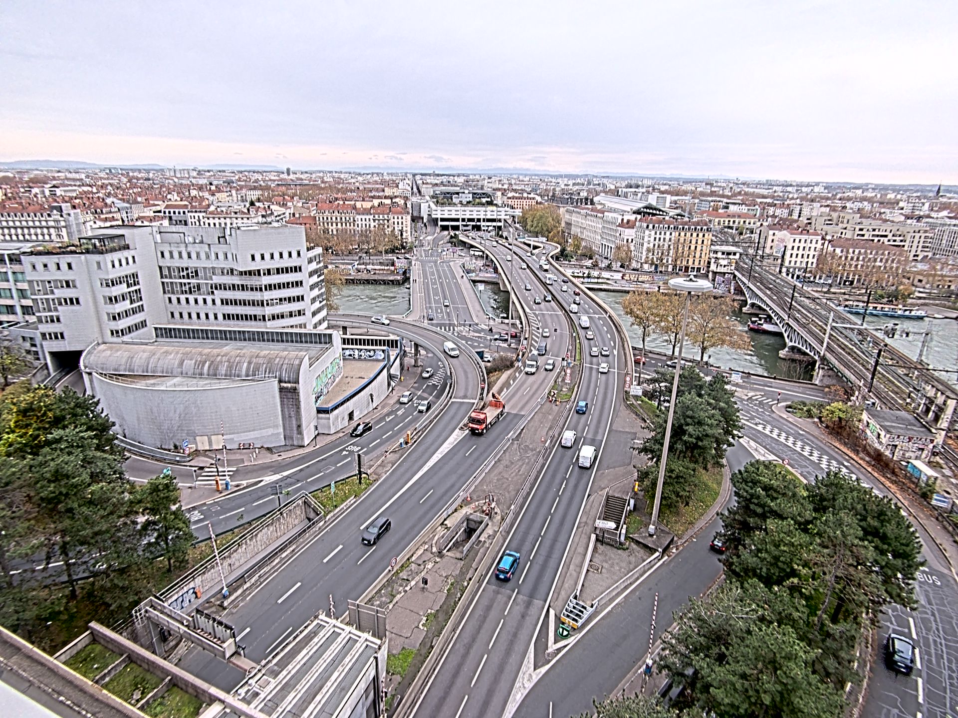 Caméra autoroute à Lyon Perrache à l'entrée Sud du Tunnel sous Fourvière, en direction de Marseille