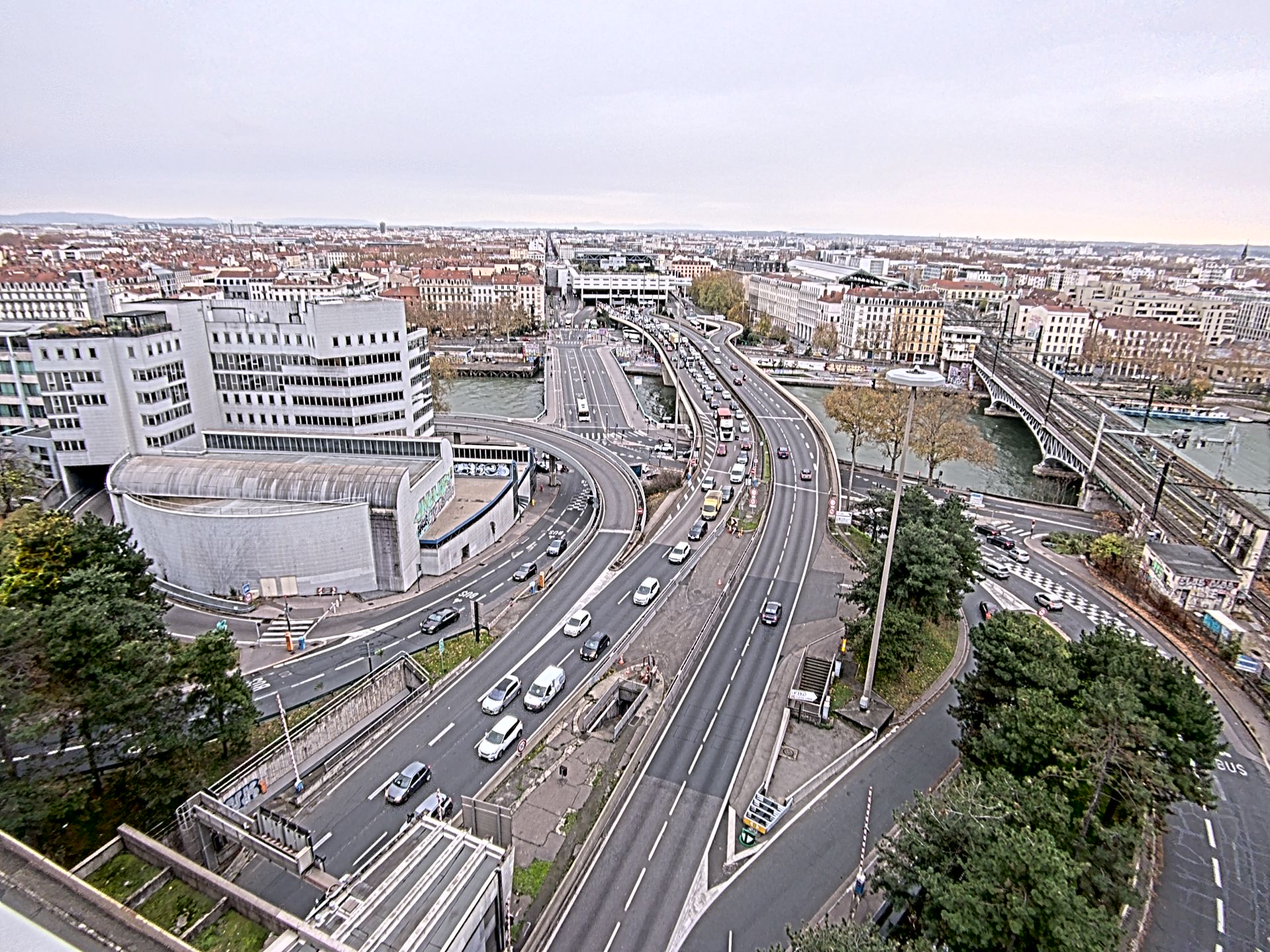 Caméra autoroute à Lyon Perrache à l'entrée Sud du Tunnel sous Fourvière, en direction de Marseille